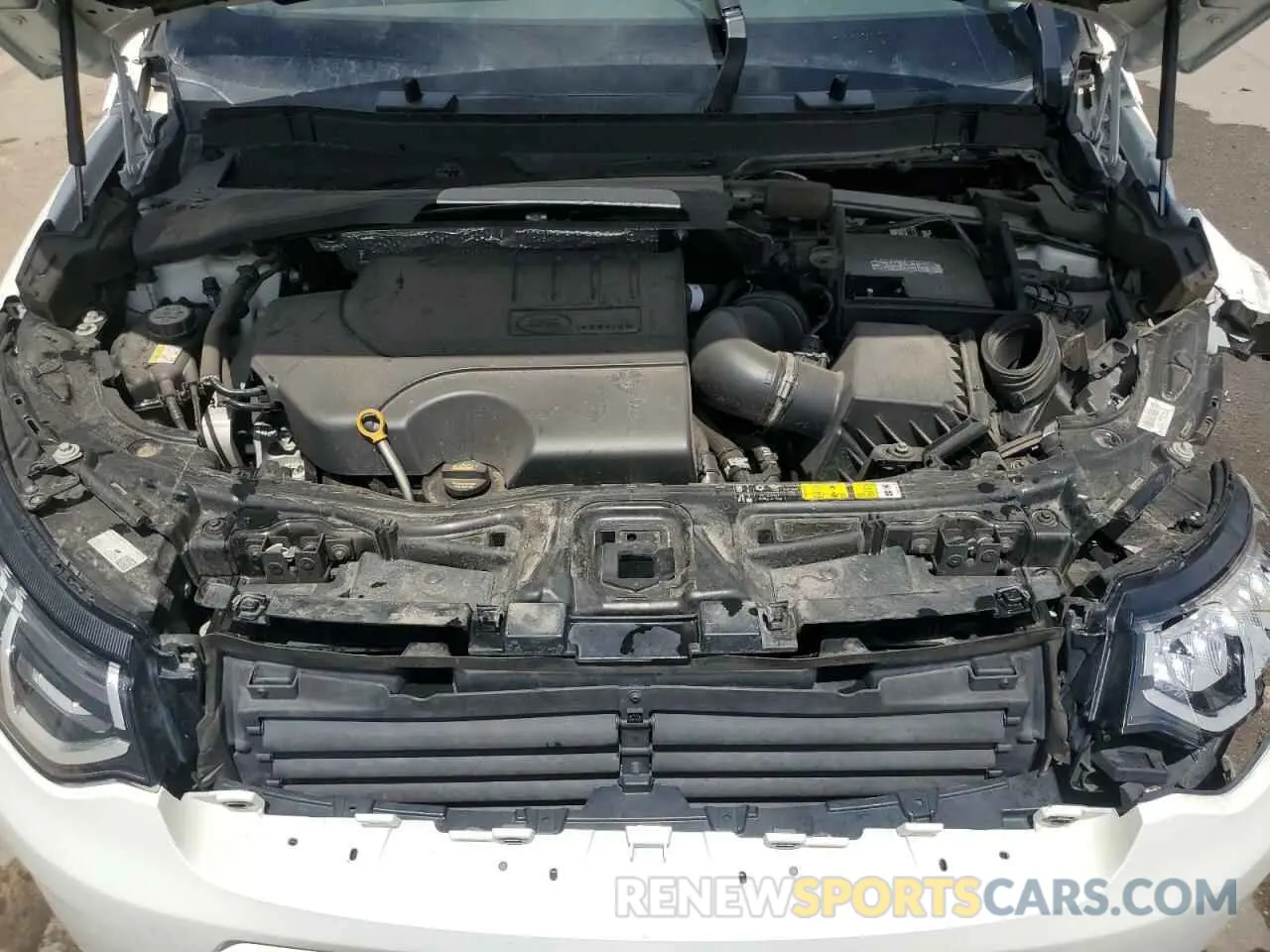 12 Photograph of a damaged car SALCJ2FXXLH850744 LAND ROVER DISCOVERY 2020
