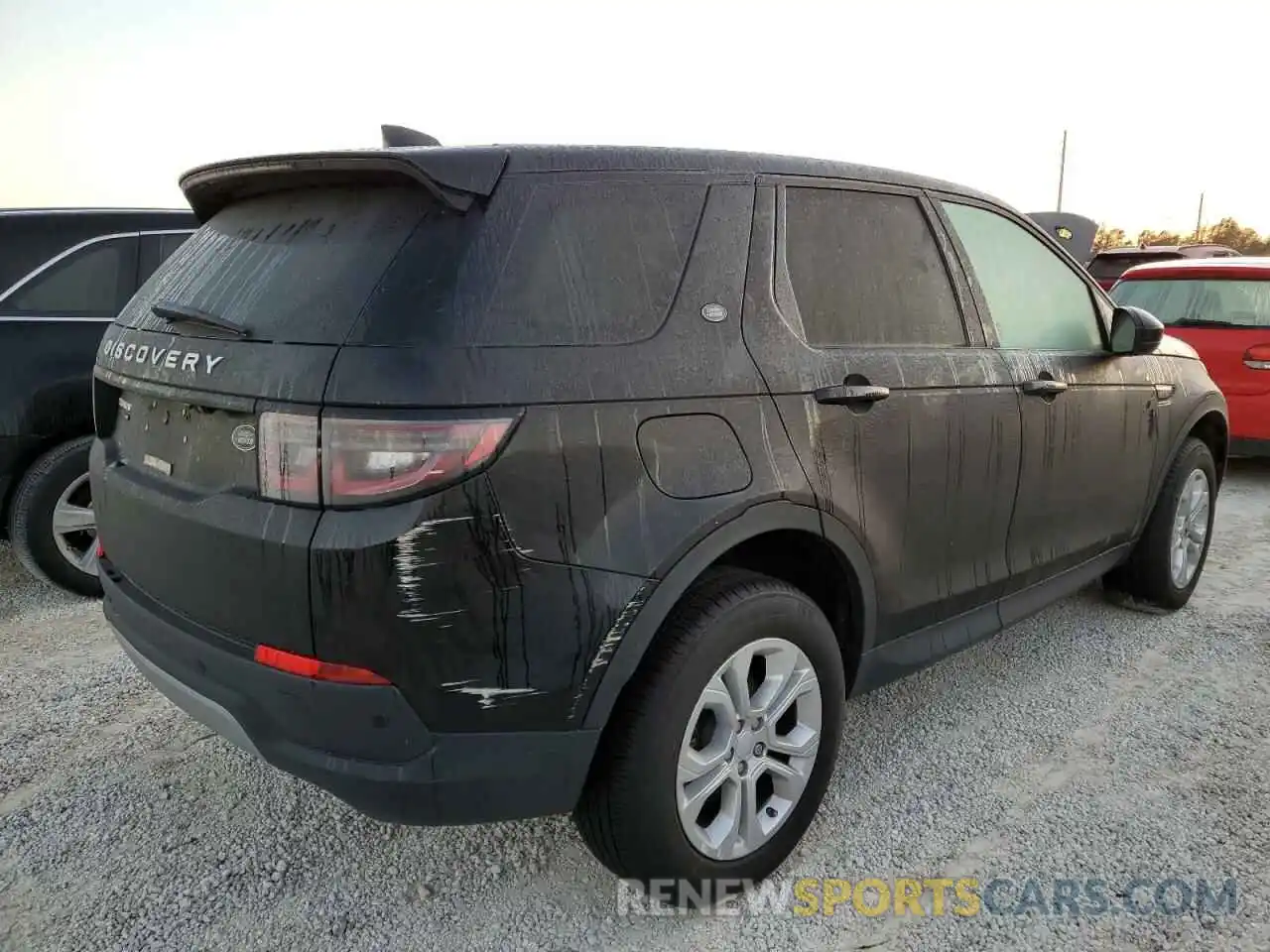 4 Photograph of a damaged car SALCK2FX5LH839339 LAND ROVER DISCOVERY 2020