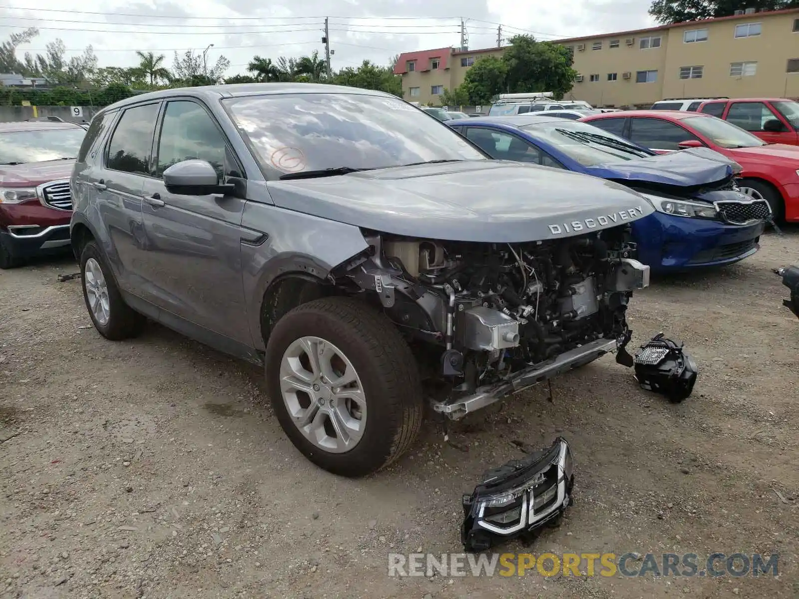 1 Photograph of a damaged car SALCK2FX5LH861938 LAND ROVER DISCOVERY 2020