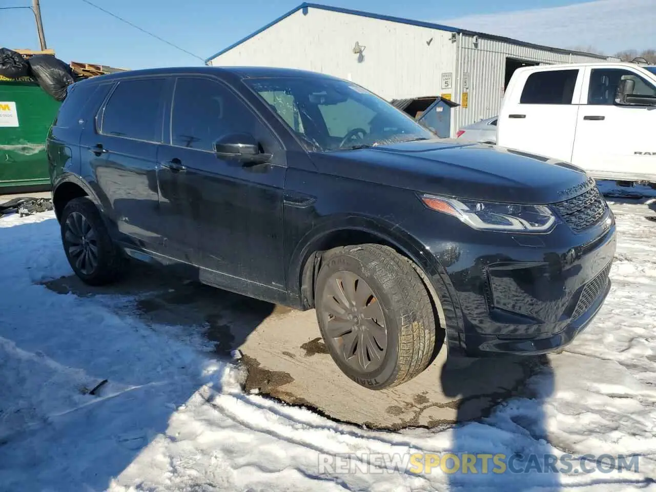 4 Photograph of a damaged car SALCL2FX1LH833423 LAND ROVER DISCOVERY 2020