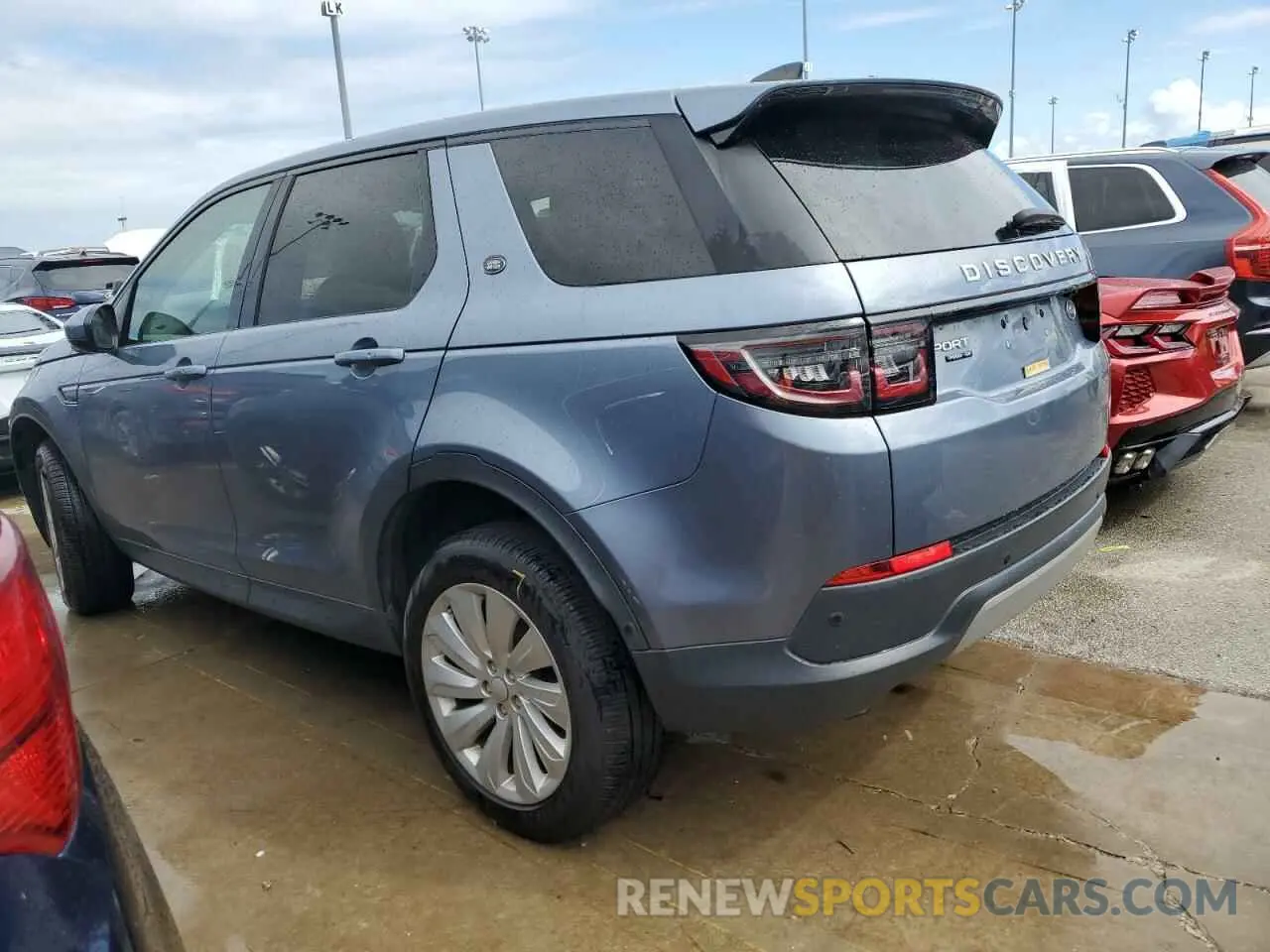 2 Photograph of a damaged car SALCP2FX6LH858466 LAND ROVER DISCOVERY 2020