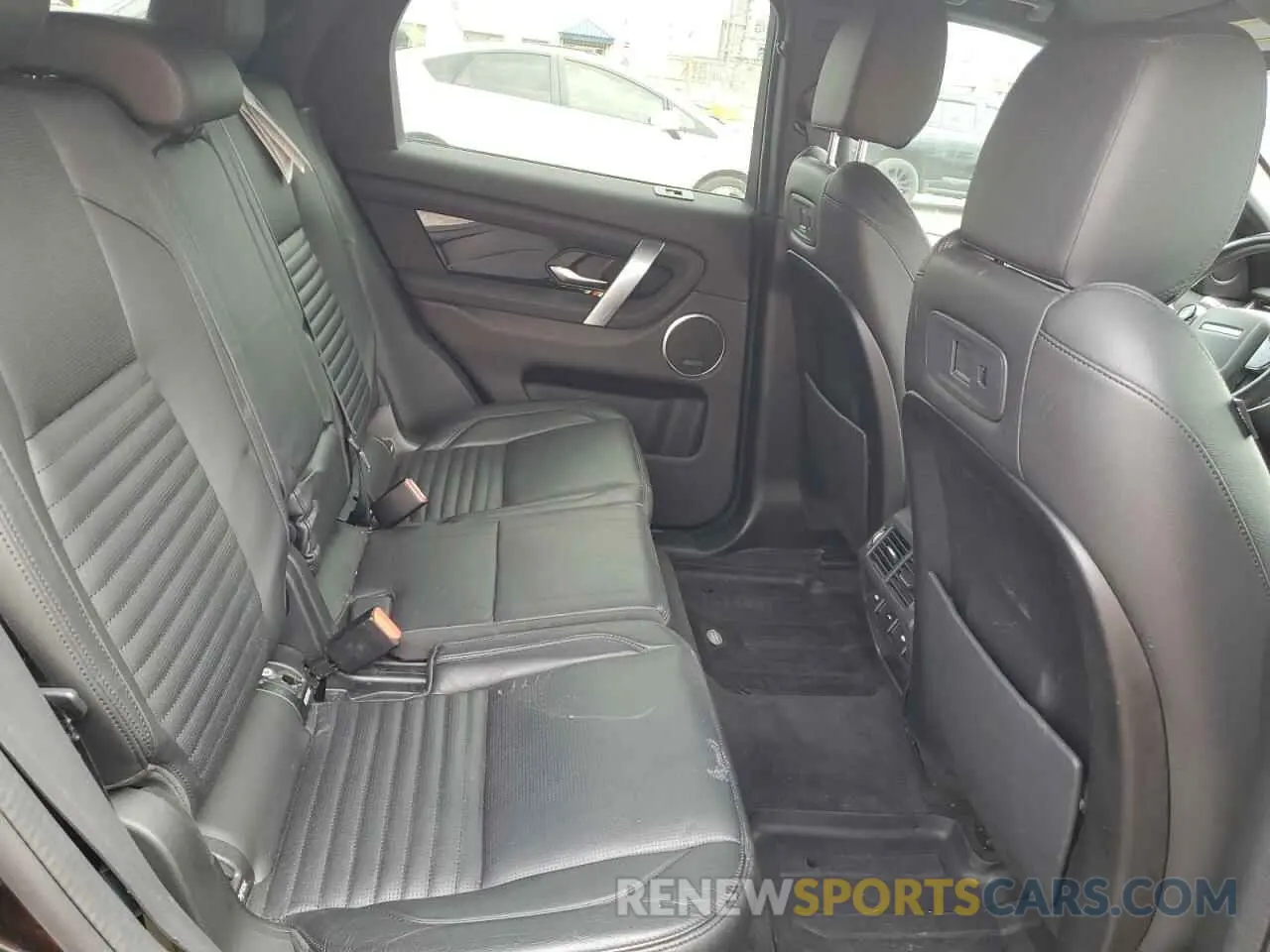 10 Photograph of a damaged car SALCP2FX8LH837053 LAND ROVER DISCOVERY 2020