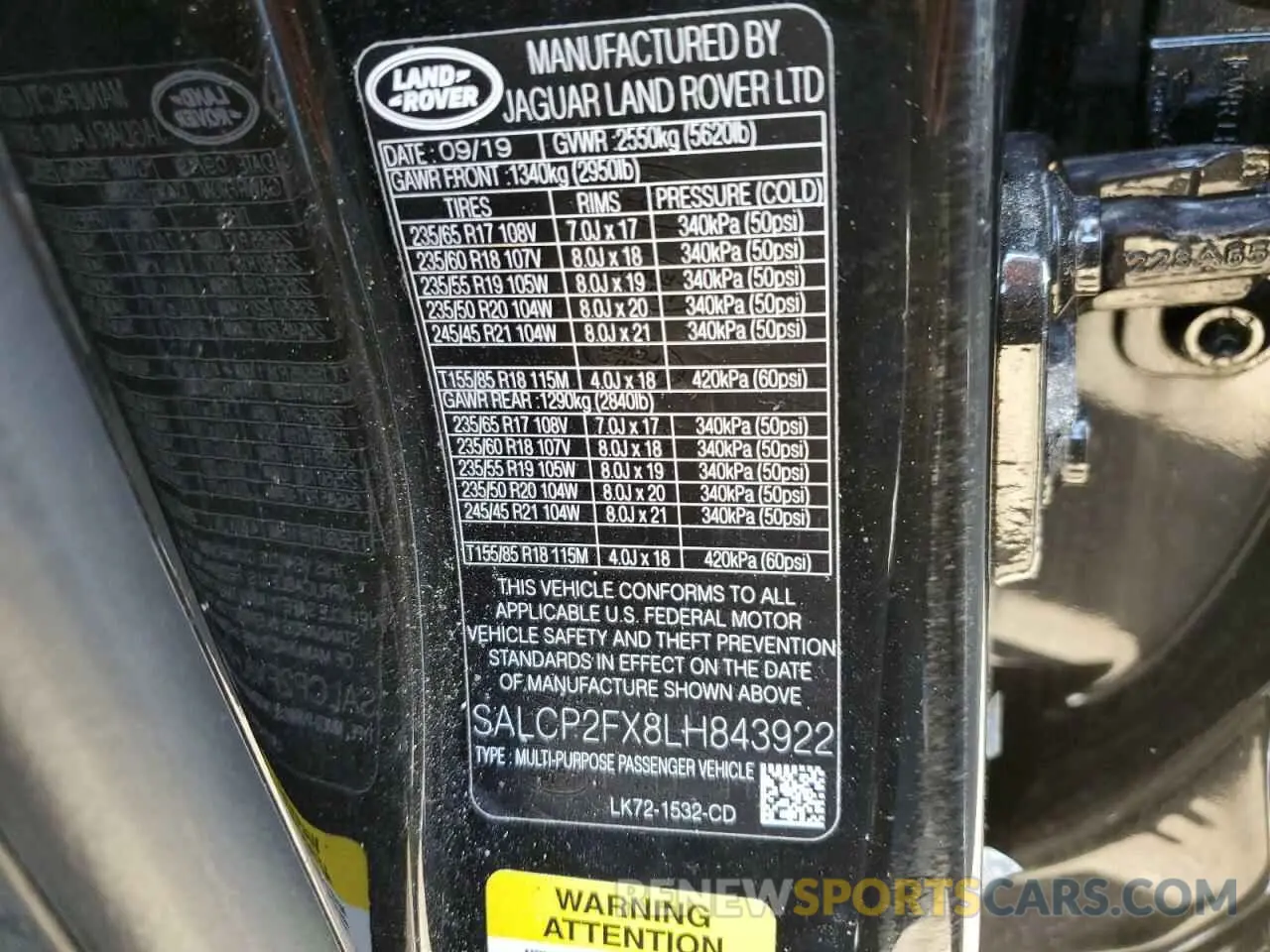 12 Photograph of a damaged car SALCP2FX8LH843922 LAND ROVER DISCOVERY 2020