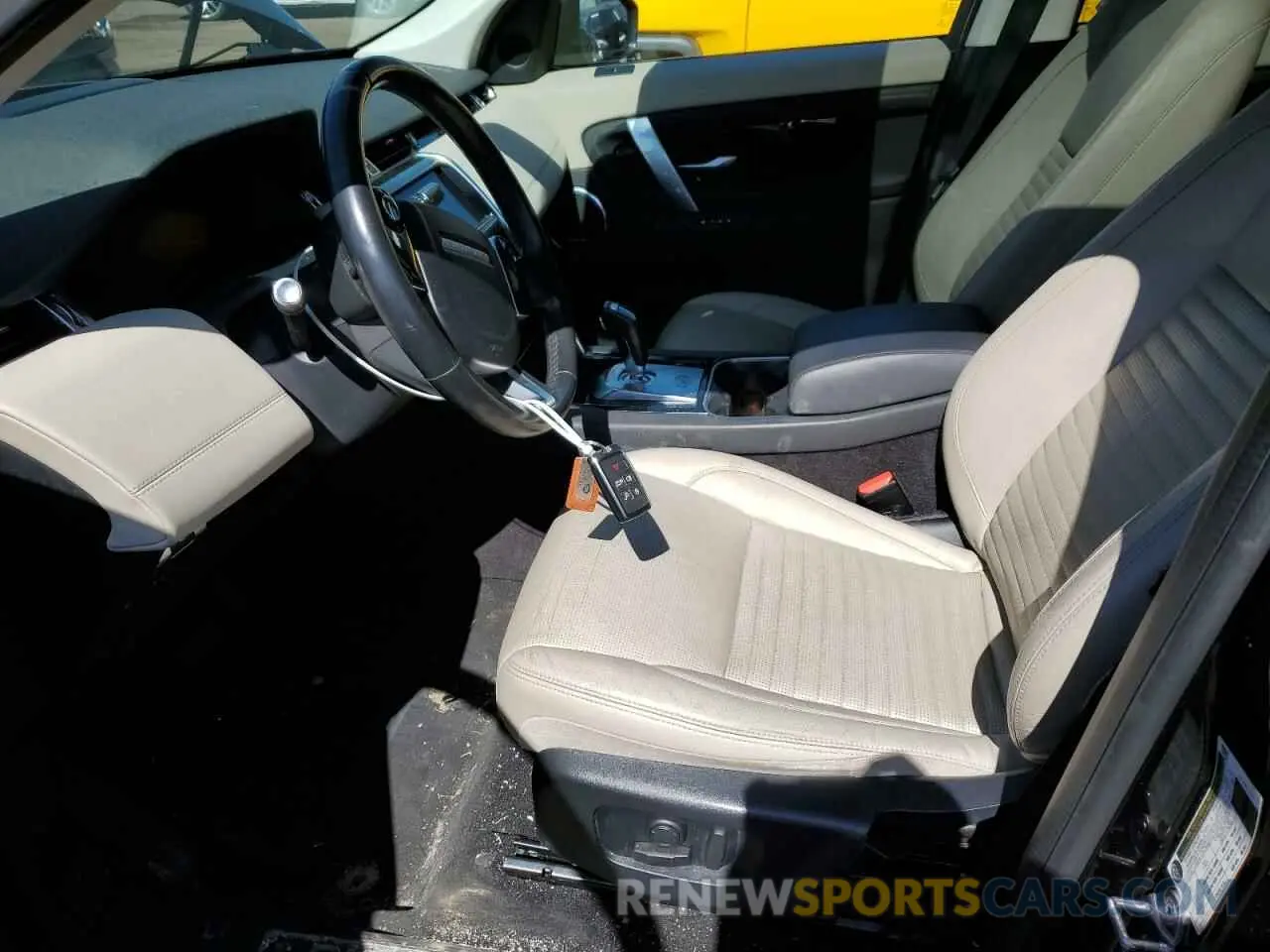 7 Photograph of a damaged car SALCP2FX8LH843922 LAND ROVER DISCOVERY 2020