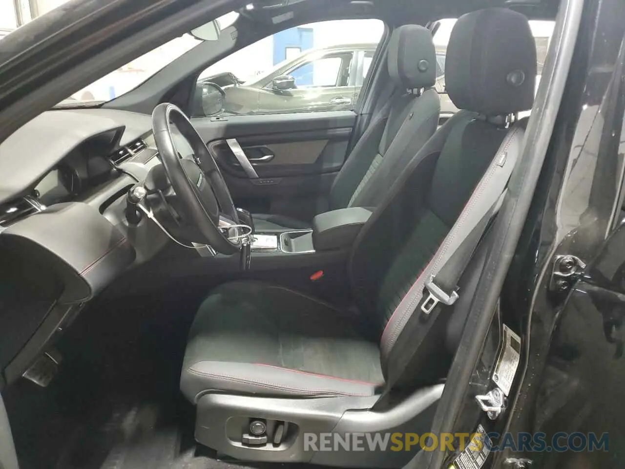7 Photograph of a damaged car SALCT2FX4LH846862 LAND ROVER DISCOVERY 2020