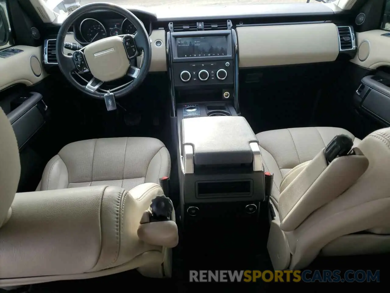 8 Photograph of a damaged car SALRG2RV0L2426088 LAND ROVER DISCOVERY 2020