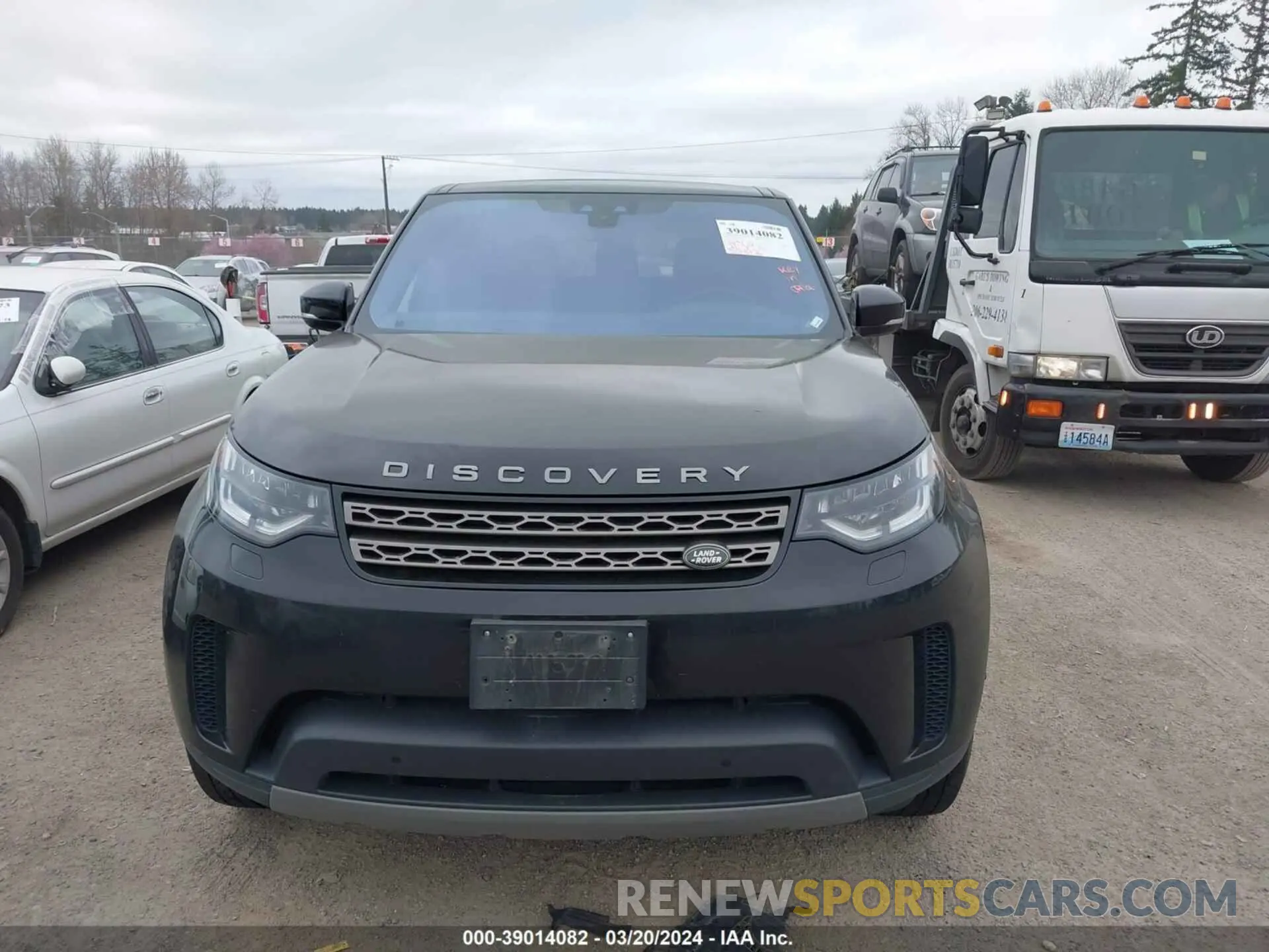 12 Photograph of a damaged car SALRG2RV0L2428469 LAND ROVER DISCOVERY 2020