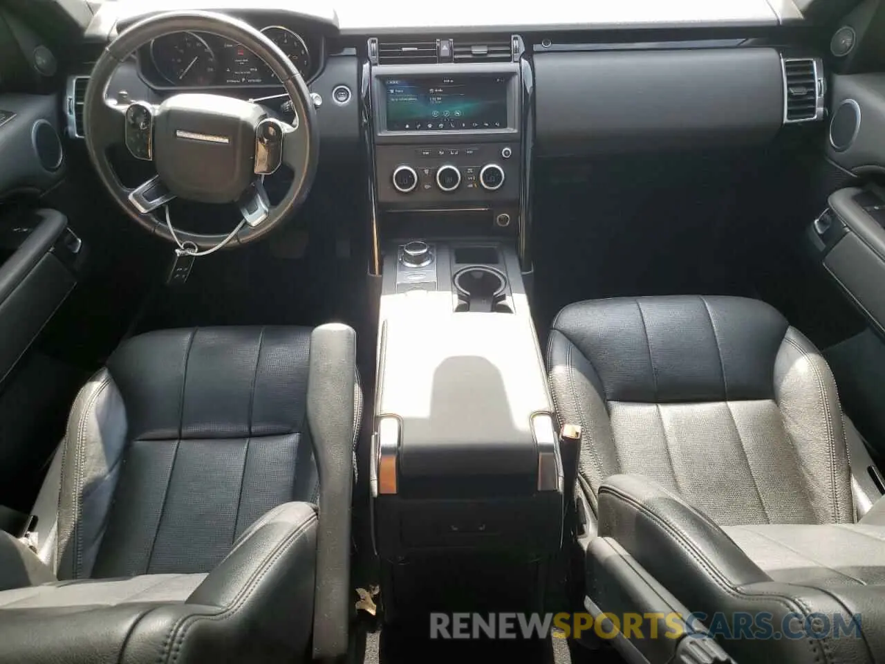 8 Photograph of a damaged car SALRG2RV2L2429333 LAND ROVER DISCOVERY 2020