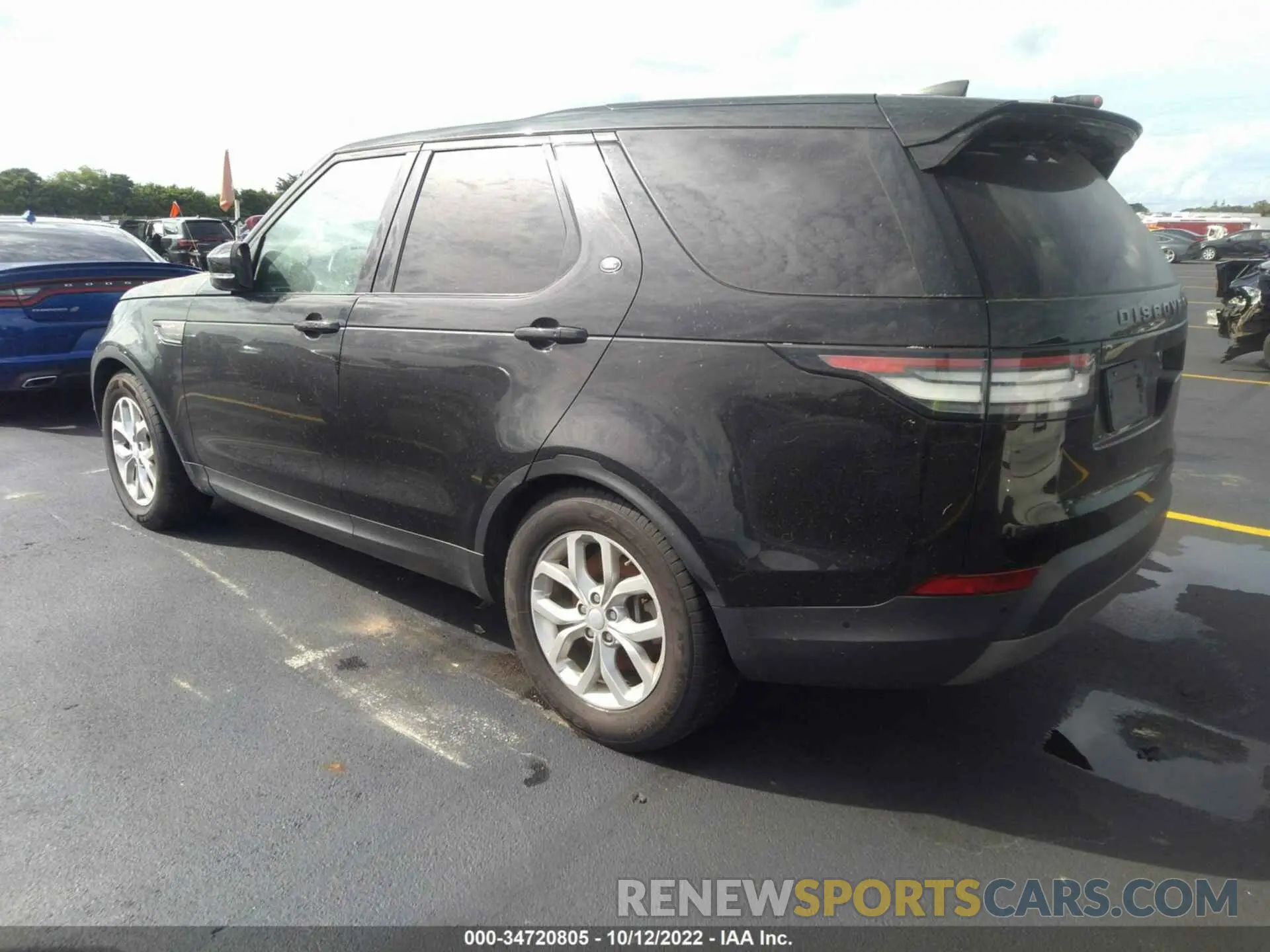3 Photograph of a damaged car SALRG2RV3L2428708 LAND ROVER DISCOVERY 2020