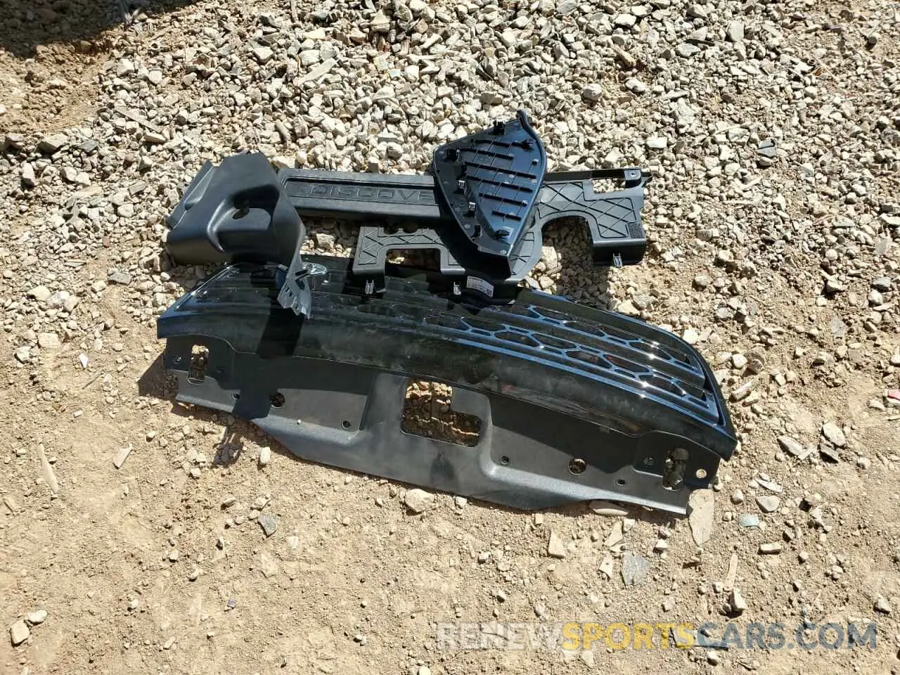 13 Photograph of a damaged car SALRG2RV4L2431312 LAND ROVER DISCOVERY 2020