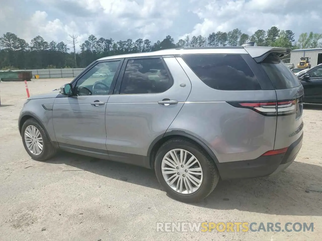 2 Photograph of a damaged car SALRG2RV5L2418195 LAND ROVER DISCOVERY 2020