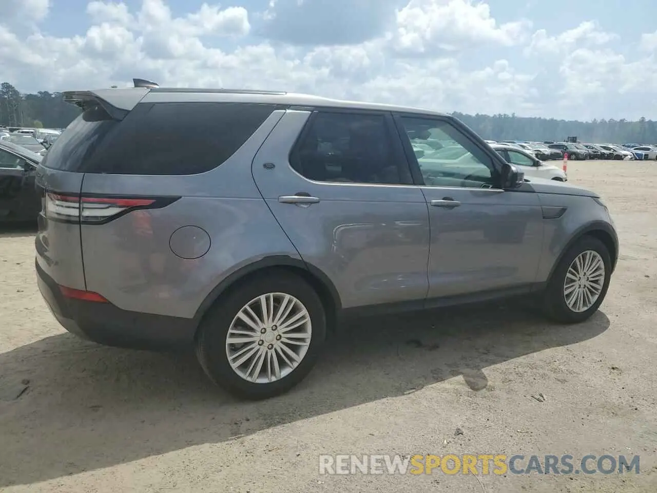 3 Photograph of a damaged car SALRG2RV5L2418195 LAND ROVER DISCOVERY 2020