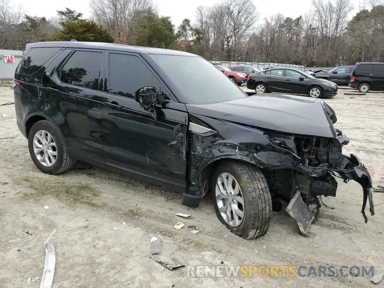 4 Photograph of a damaged car SALRG2RV6L2425916 LAND ROVER DISCOVERY 2020