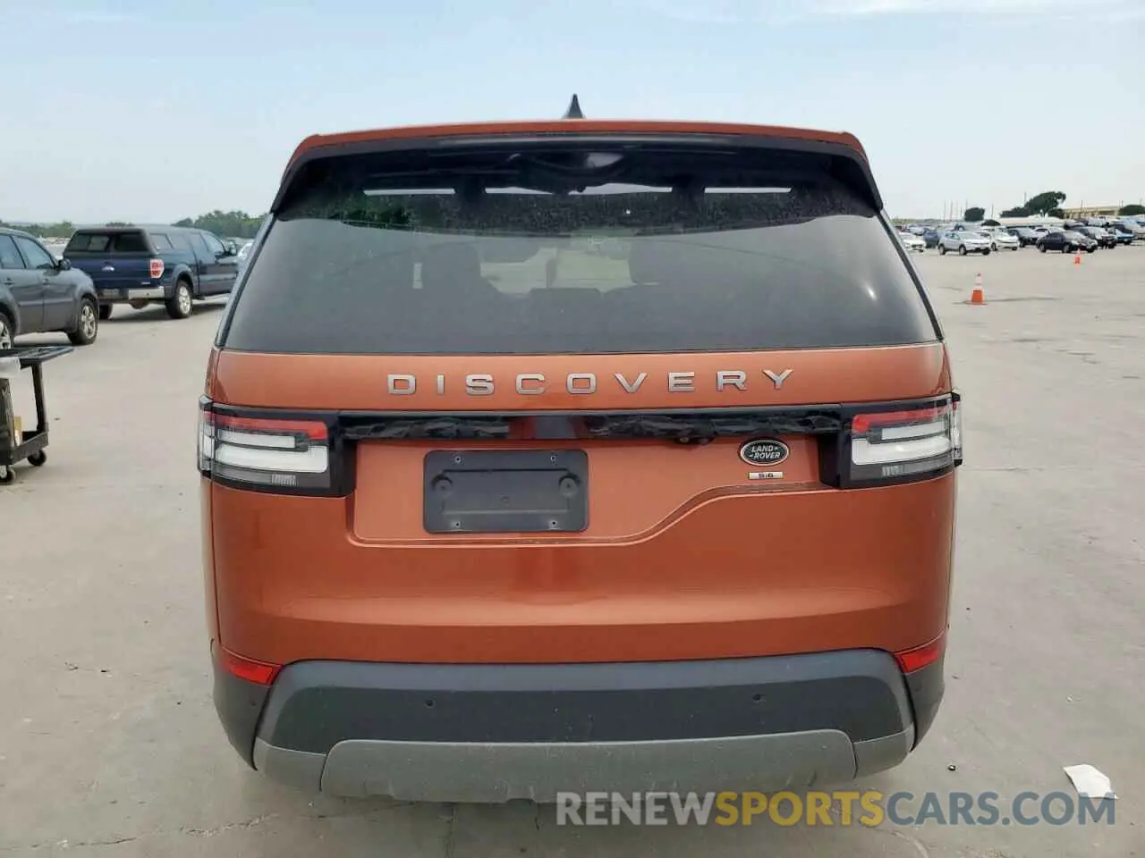 6 Photograph of a damaged car SALRG2RV8L2433502 LAND ROVER DISCOVERY 2020