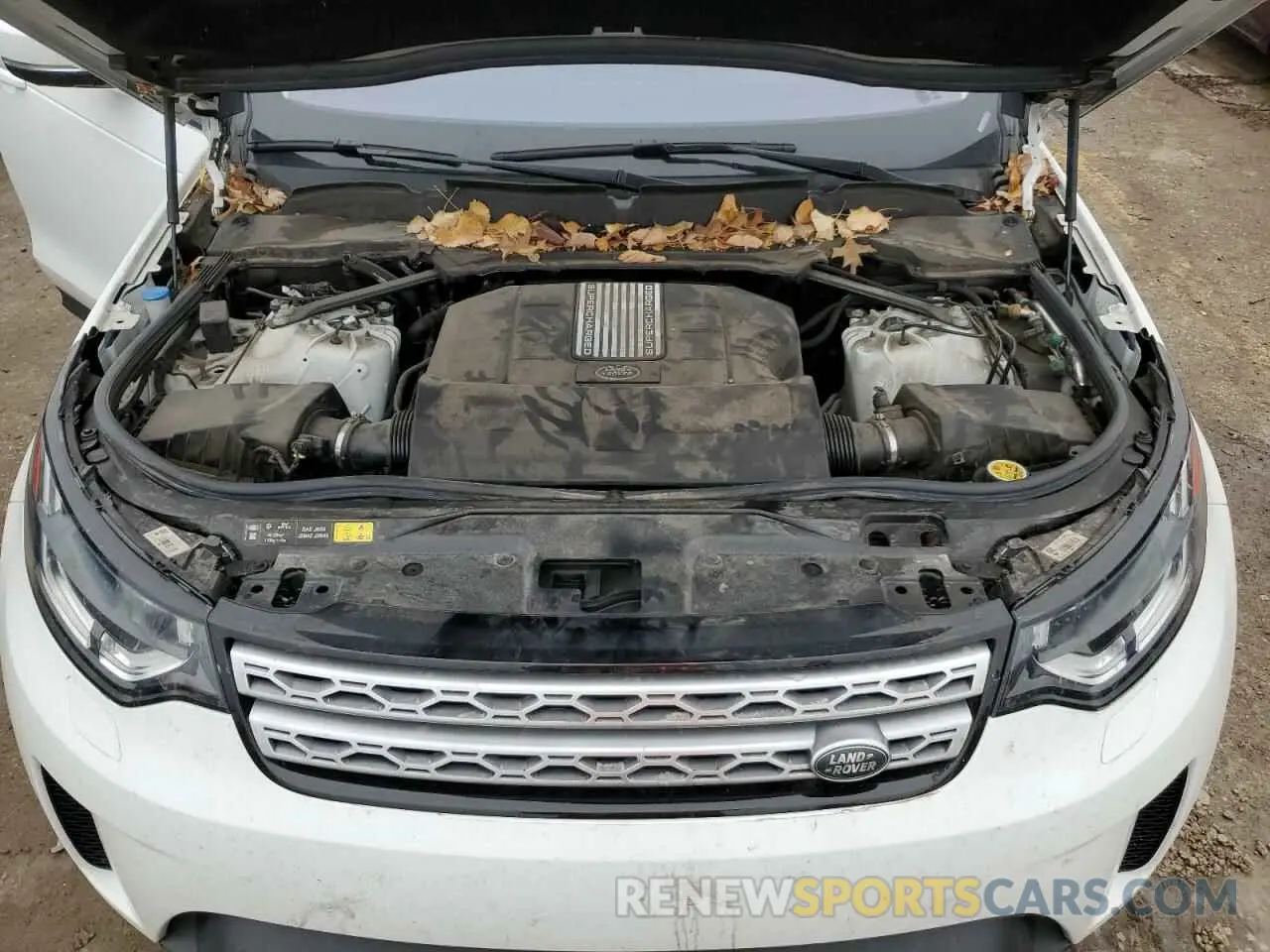 12 Photograph of a damaged car SALRR2RV1L2433304 LAND ROVER DISCOVERY 2020
