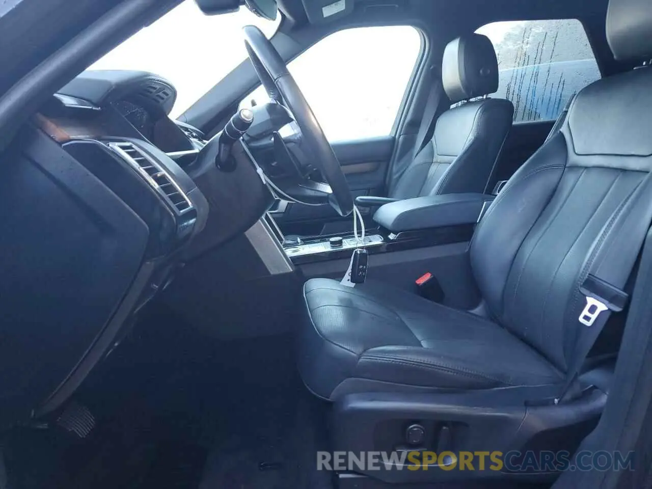 7 Photograph of a damaged car SALRR2RV3L2441517 LAND ROVER DISCOVERY 2020