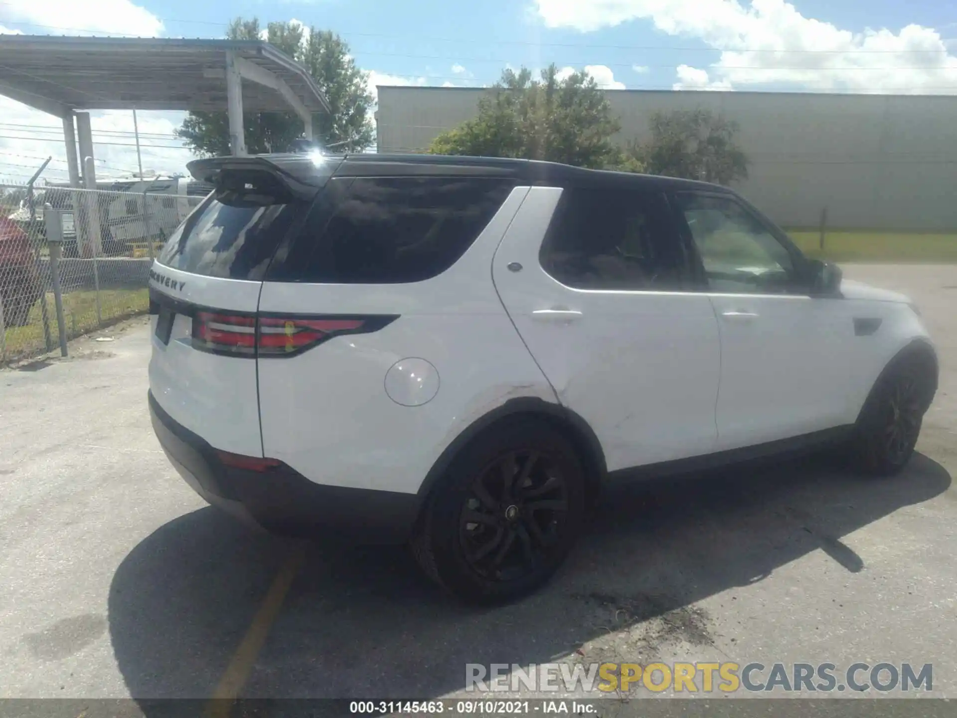 6 Photograph of a damaged car SALRR2RV5L2416487 LAND ROVER DISCOVERY 2020