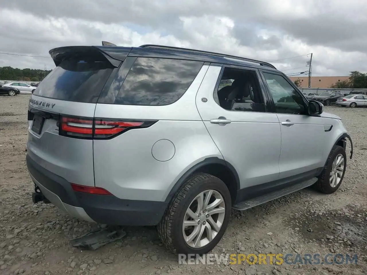 3 Photograph of a damaged car SALRR2RV8L2432165 LAND ROVER DISCOVERY 2020