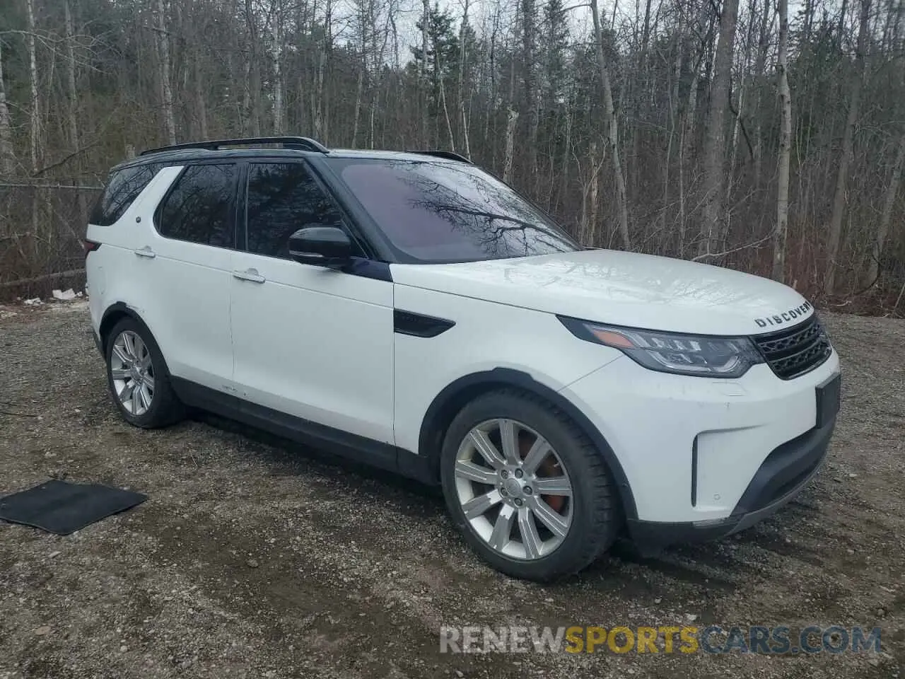 4 Photograph of a damaged car SALRT2RK9L2437222 LAND ROVER DISCOVERY 2020
