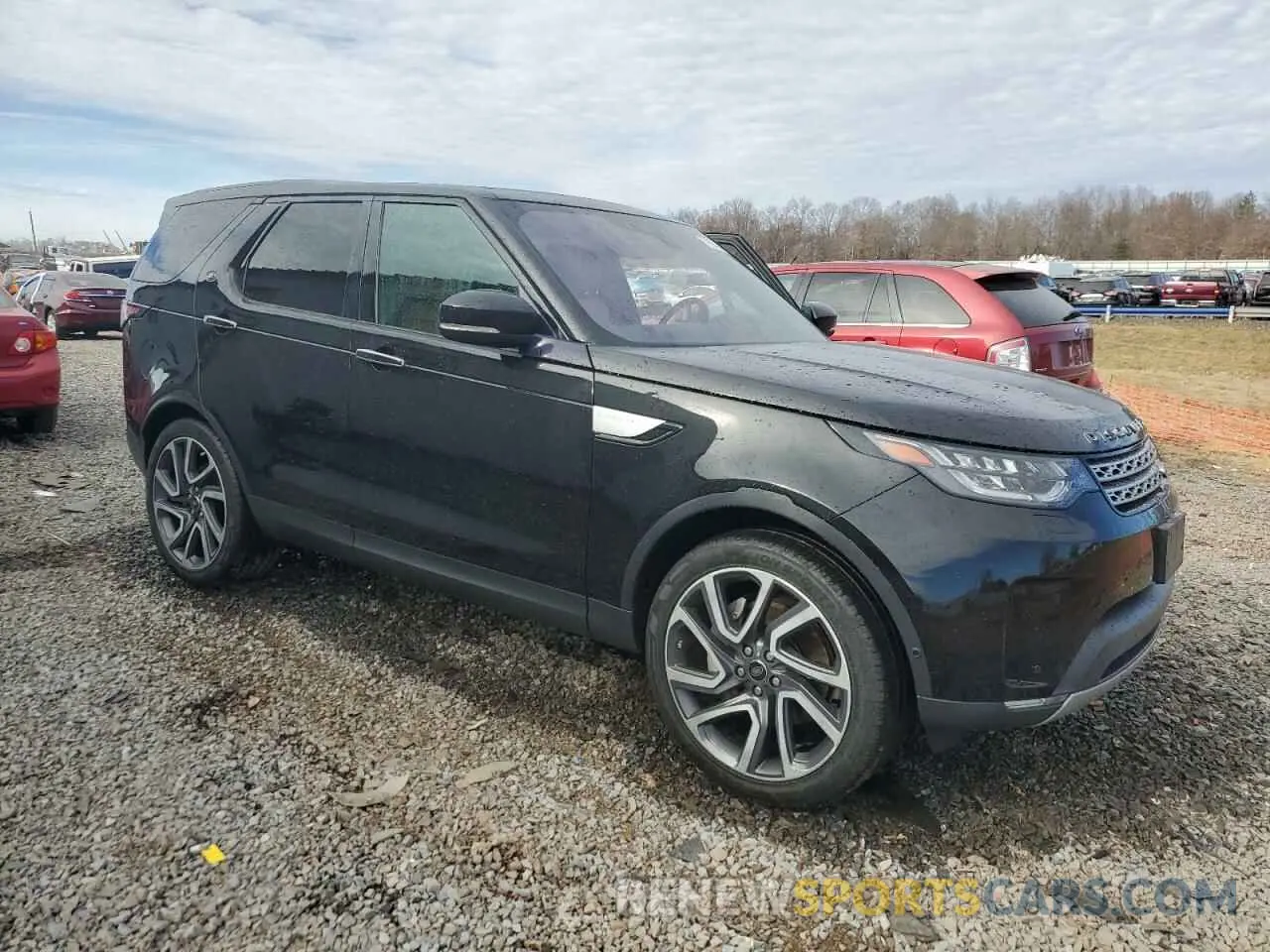 4 Photograph of a damaged car SALRT2RV0L2415555 LAND ROVER DISCOVERY 2020