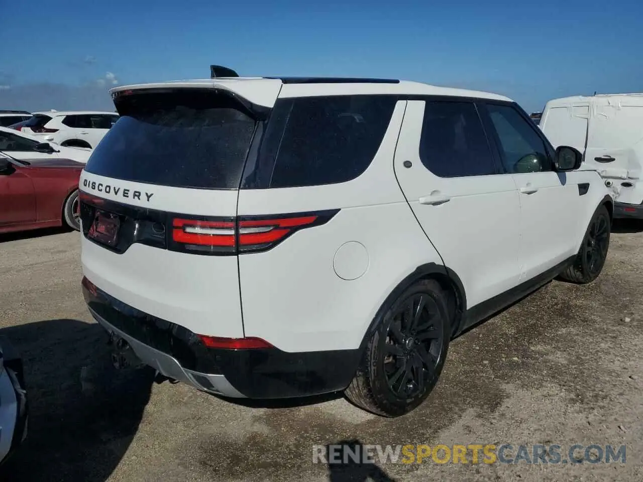 3 Photograph of a damaged car SALRU2RV0L2414922 LAND ROVER DISCOVERY 2020
