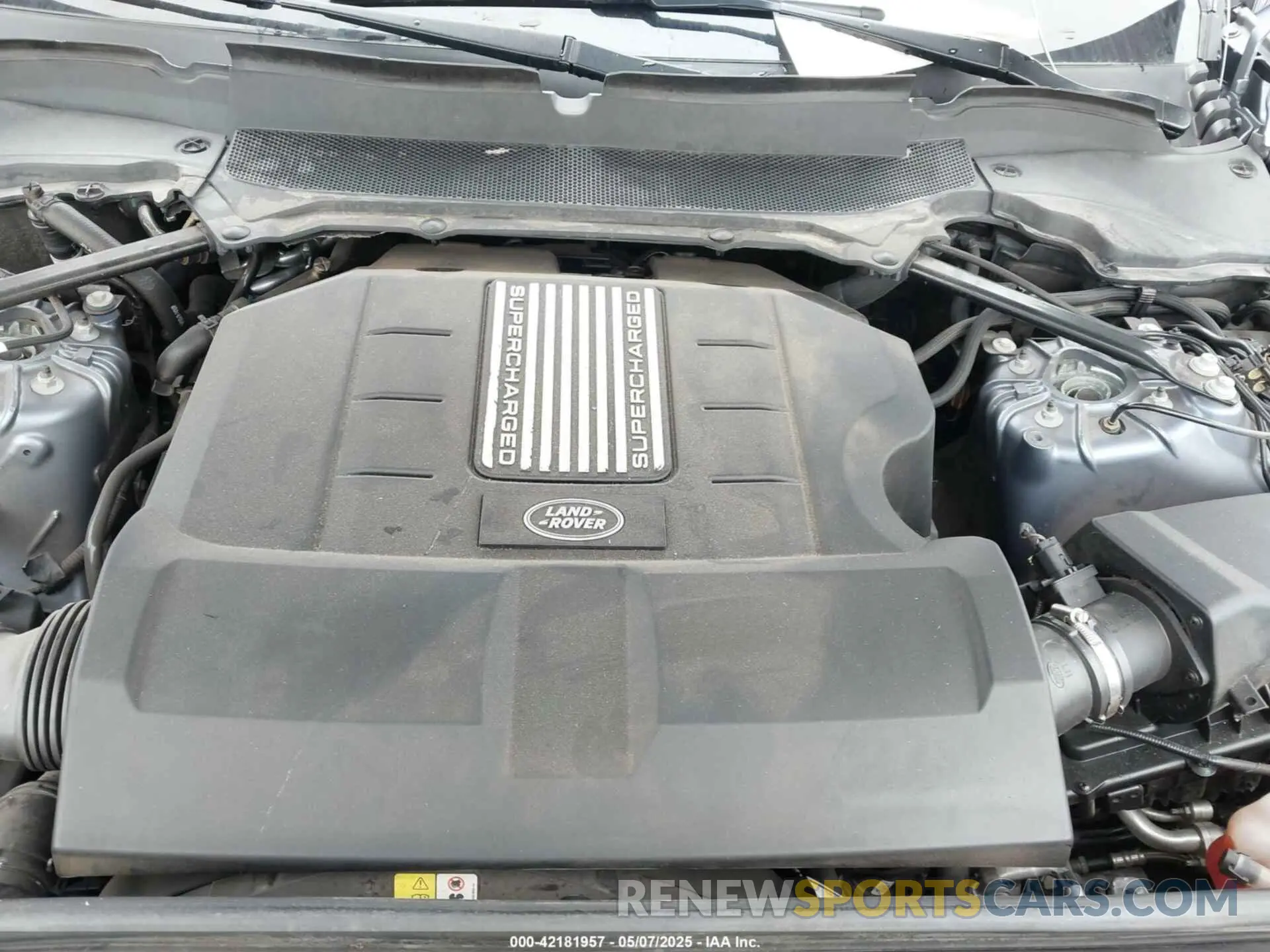 9 Photograph of a damaged car SALRU2RV3L2420598 LAND ROVER DISCOVERY 2020