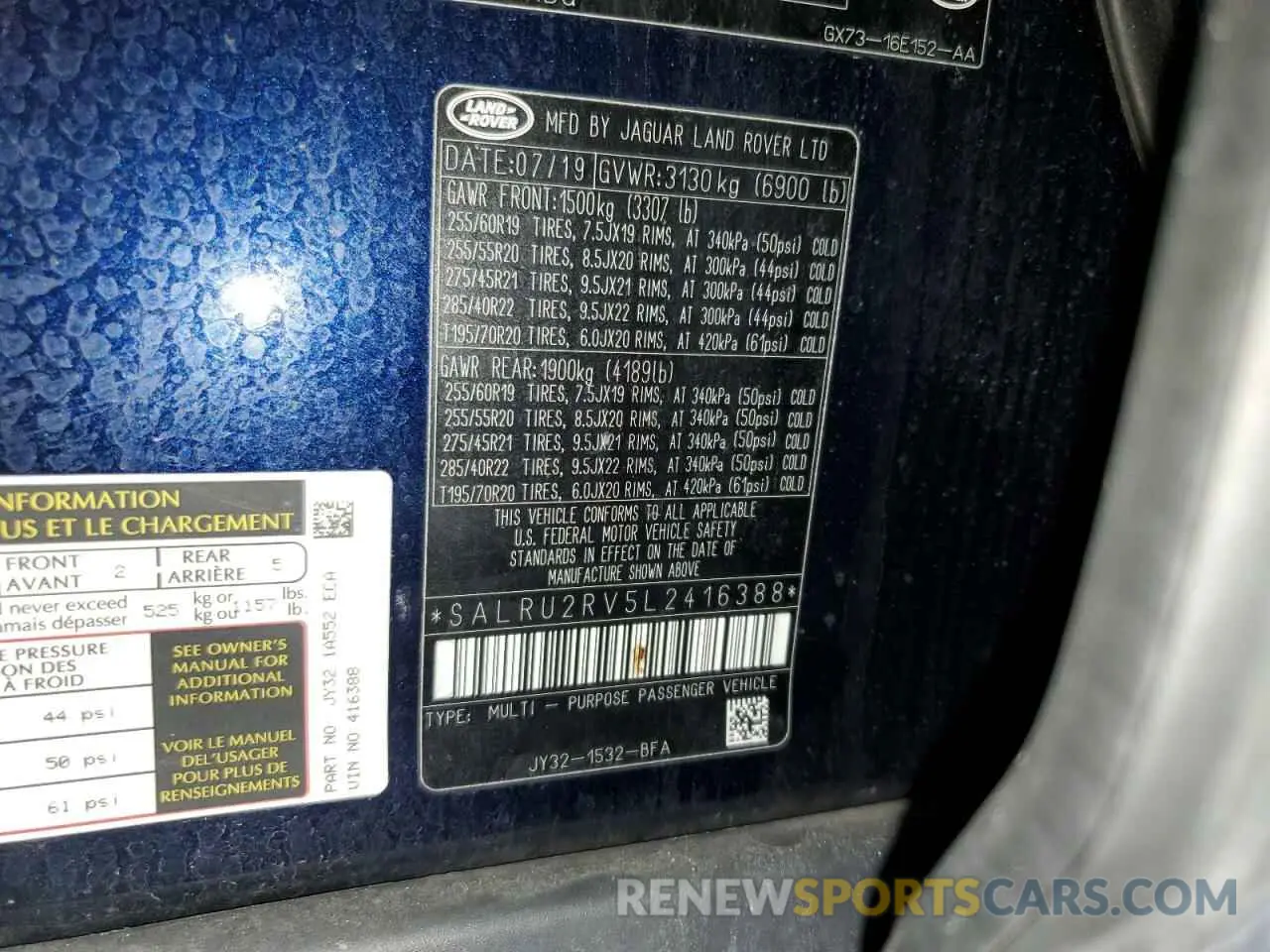 13 Photograph of a damaged car SALRU2RV5L2416388 LAND ROVER DISCOVERY 2020