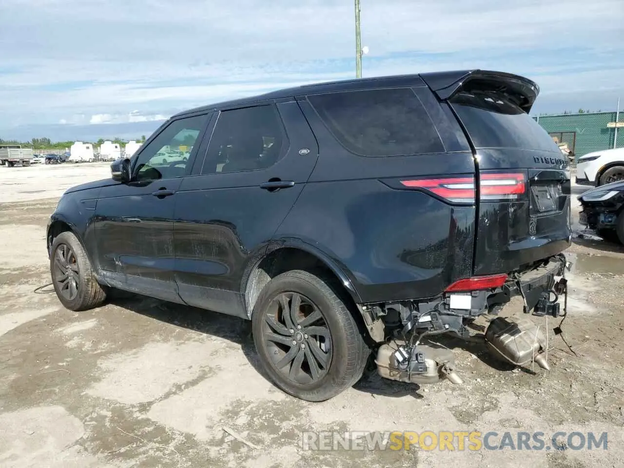 2 Photograph of a damaged car SALRU2RV6L2434351 LAND ROVER DISCOVERY 2020