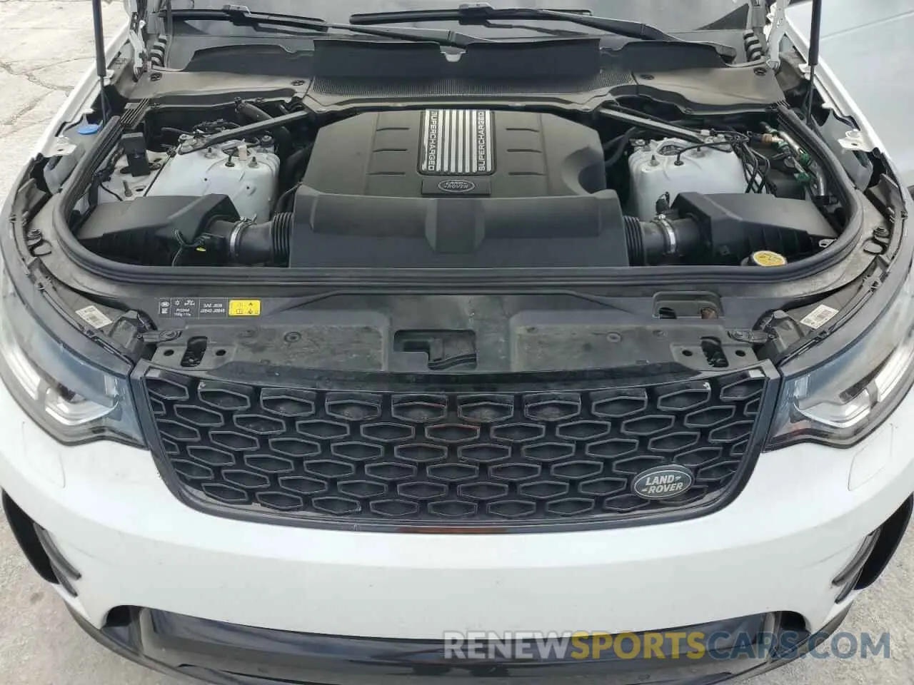 12 Photograph of a damaged car SALRU2RV7L2423729 LAND ROVER DISCOVERY 2020