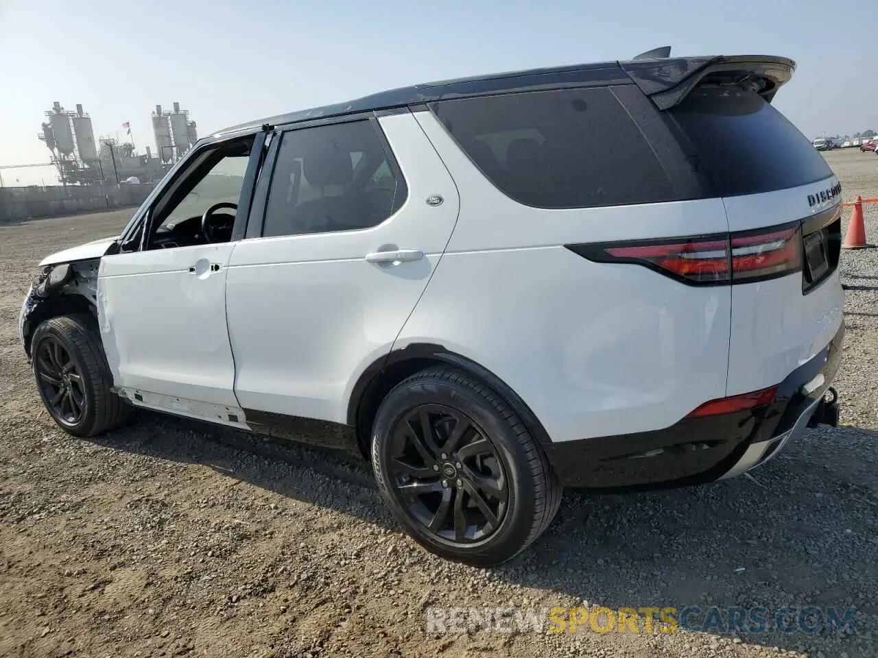 2 Photograph of a damaged car SALRU2RV7L2425836 LAND ROVER DISCOVERY 2020