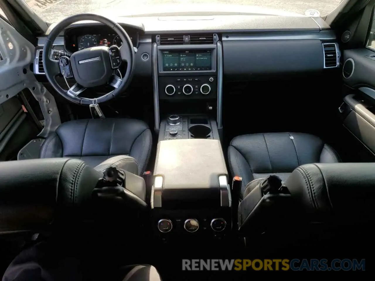 8 Photograph of a damaged car SALRU2RV7L2425836 LAND ROVER DISCOVERY 2020