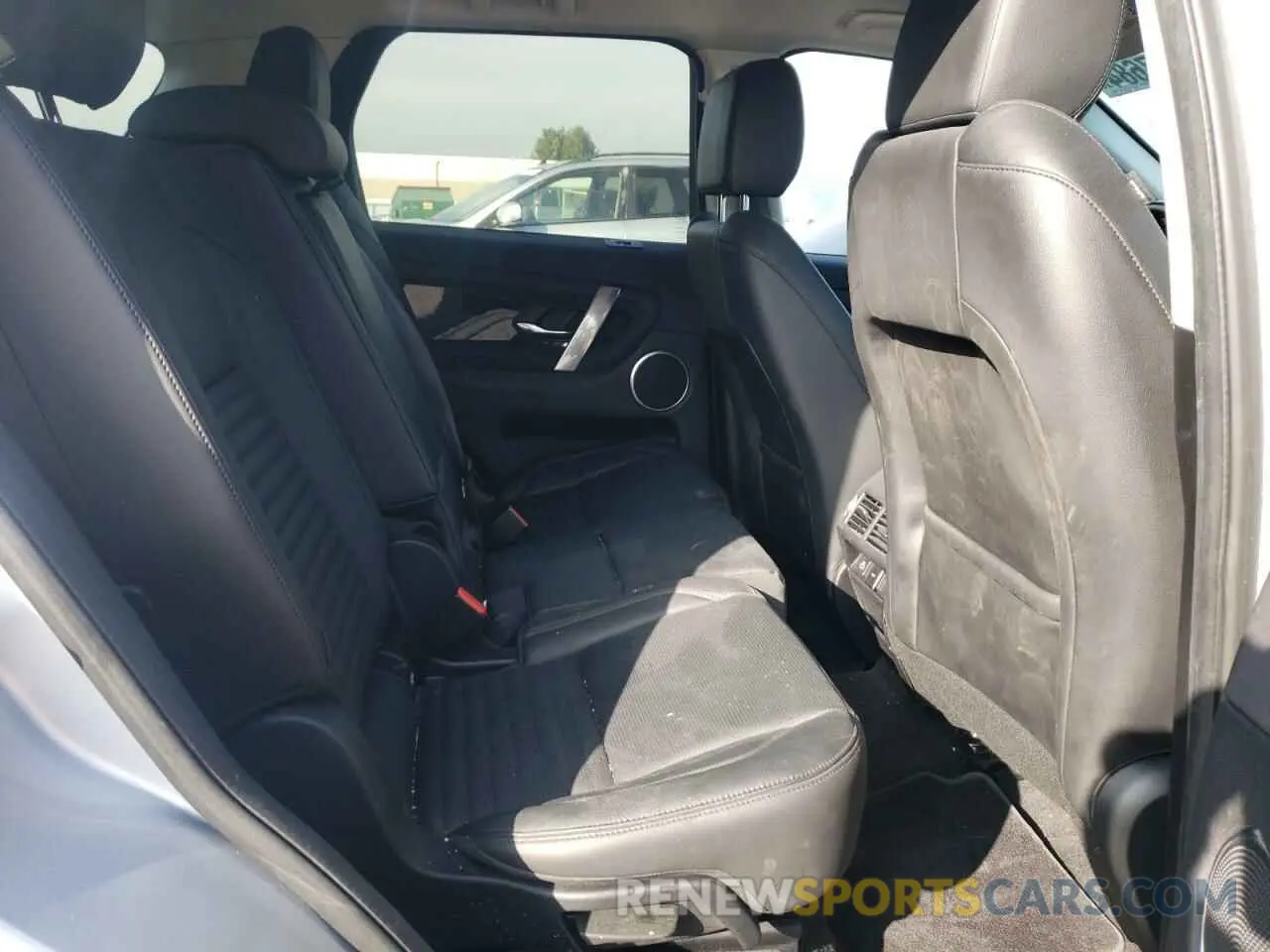 10 Photograph of a damaged car SALCJ2FX9MH886538 LAND ROVER DISCOVERY 2021