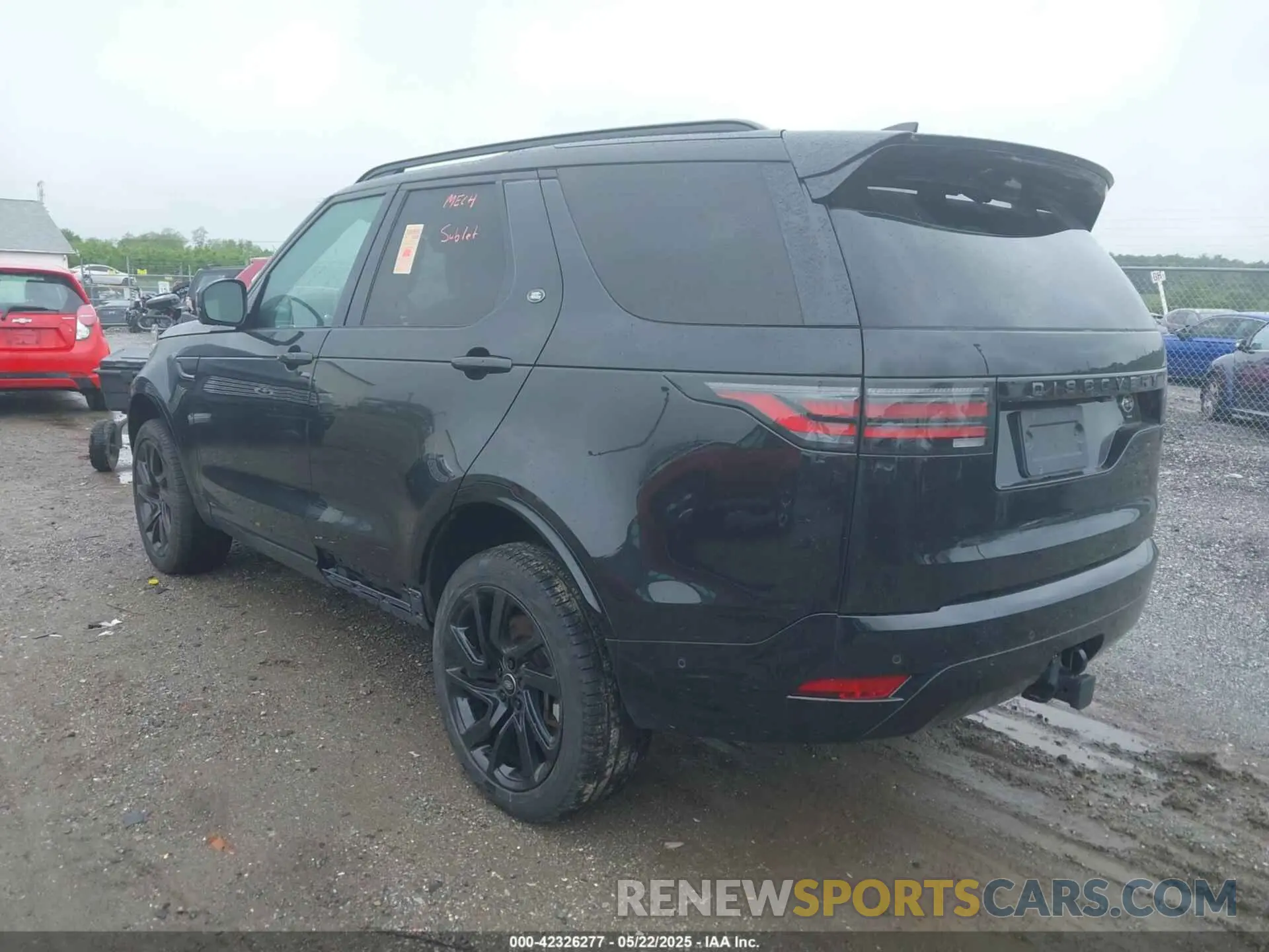 3 Photograph of a damaged car SALRM4RU5M2452392 LAND ROVER DISCOVERY 2021