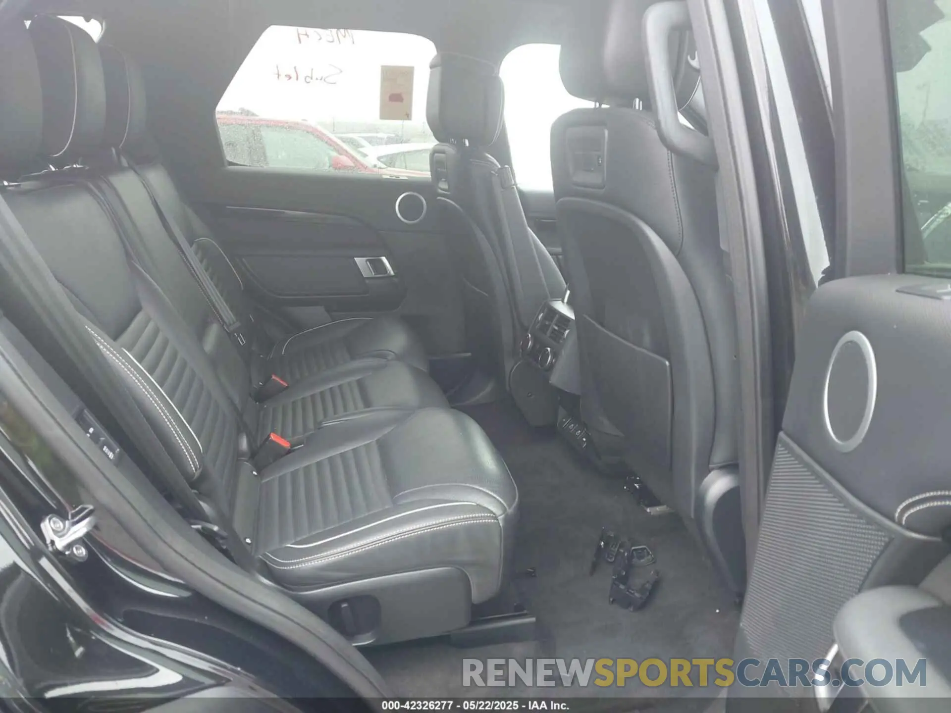 8 Photograph of a damaged car SALRM4RU5M2452392 LAND ROVER DISCOVERY 2021