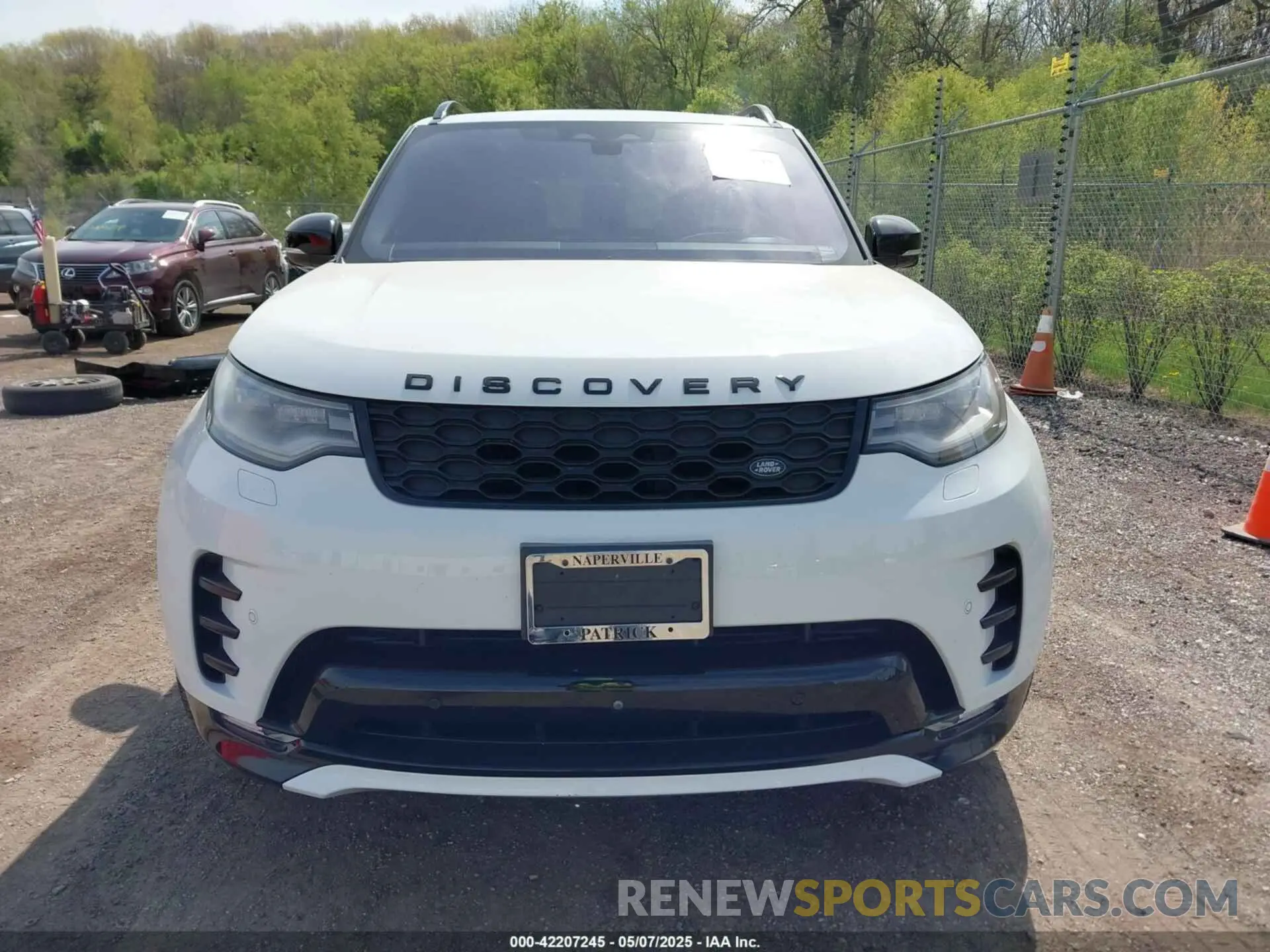 13 Photograph of a damaged car SALRT4RUXM2449829 LAND ROVER DISCOVERY 2021