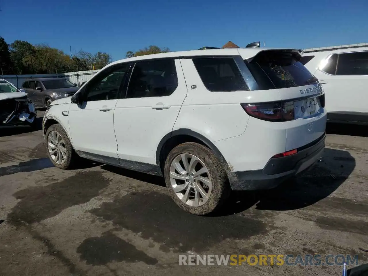 2 Photograph of a damaged car SALCJ2FX6NH910912 LAND ROVER DISCOVERY 2022