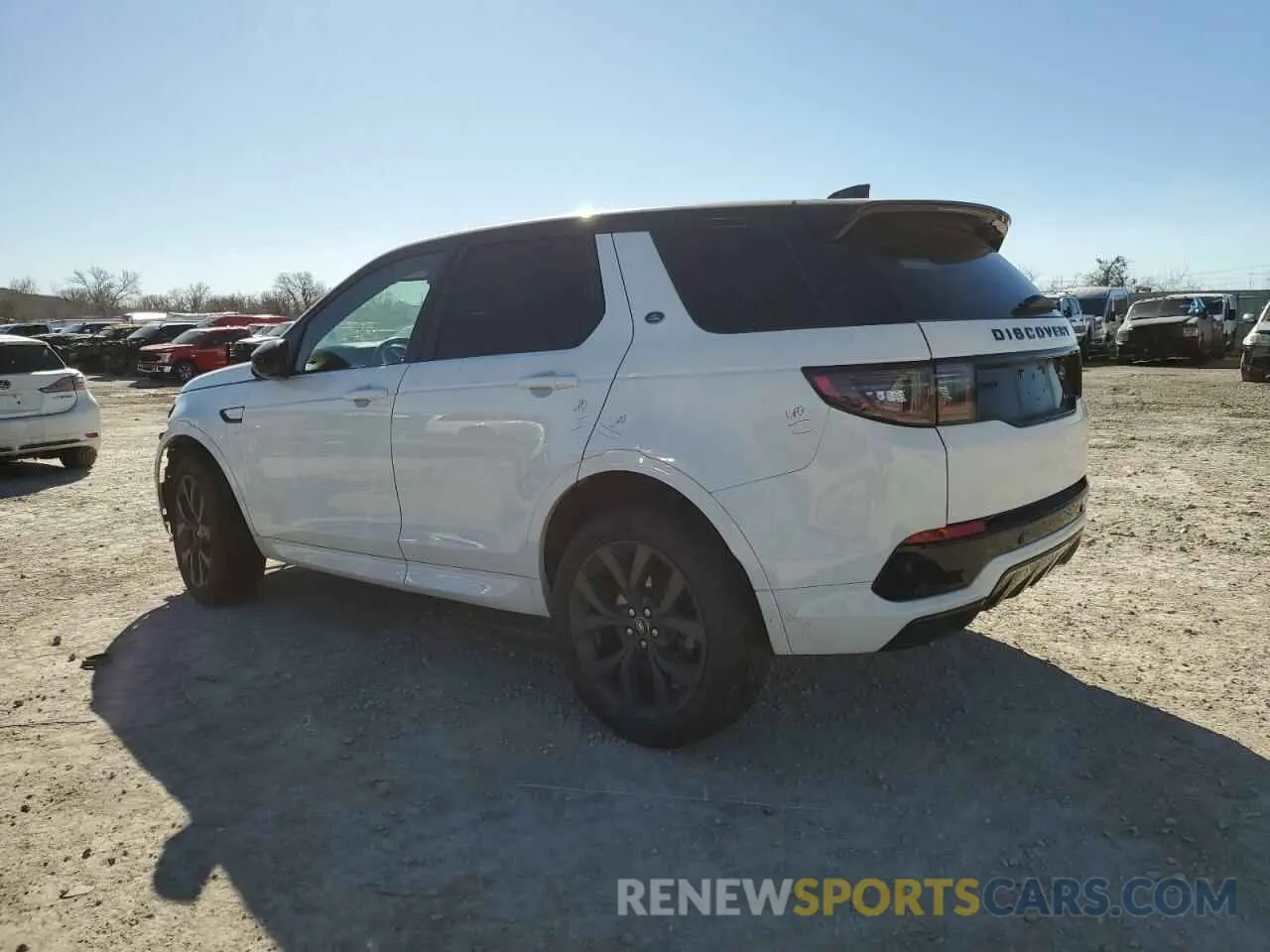 2 Photograph of a damaged car SALCL2FXXNH910888 LAND ROVER DISCOVERY 2022