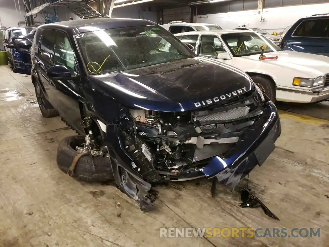 1 Photograph of a damaged car SALCP2FX4NH906324 LAND ROVER DISCOVERY 2022