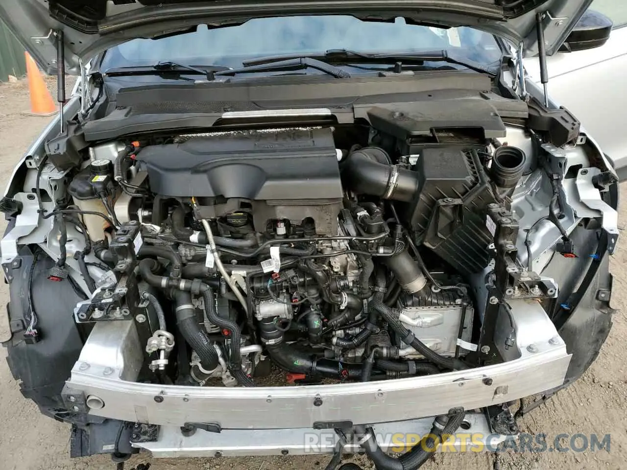 12 Photograph of a damaged car SALCP2FX4NH908753 LAND ROVER DISCOVERY 2022