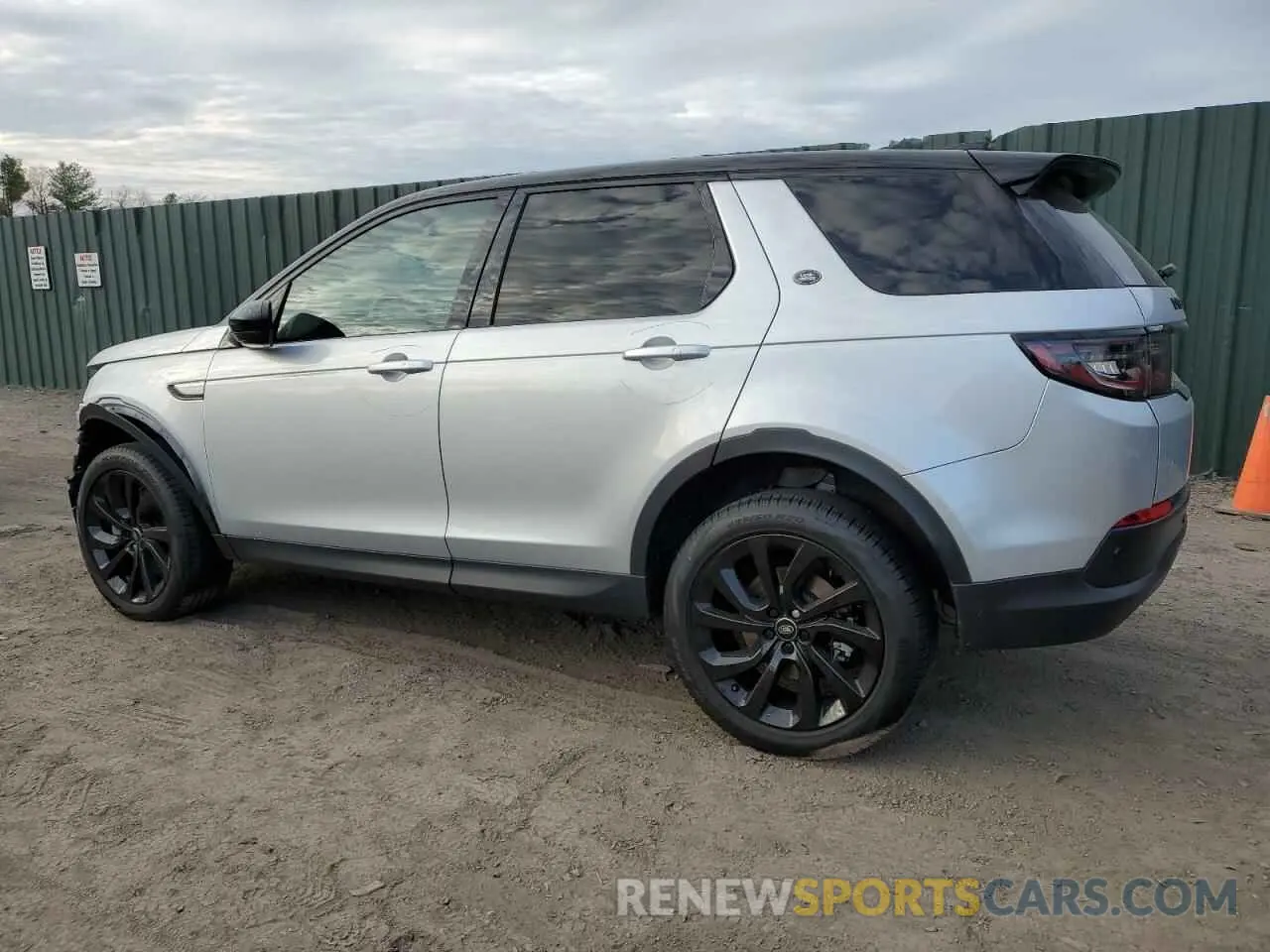2 Photograph of a damaged car SALCP2FX4NH908753 LAND ROVER DISCOVERY 2022
