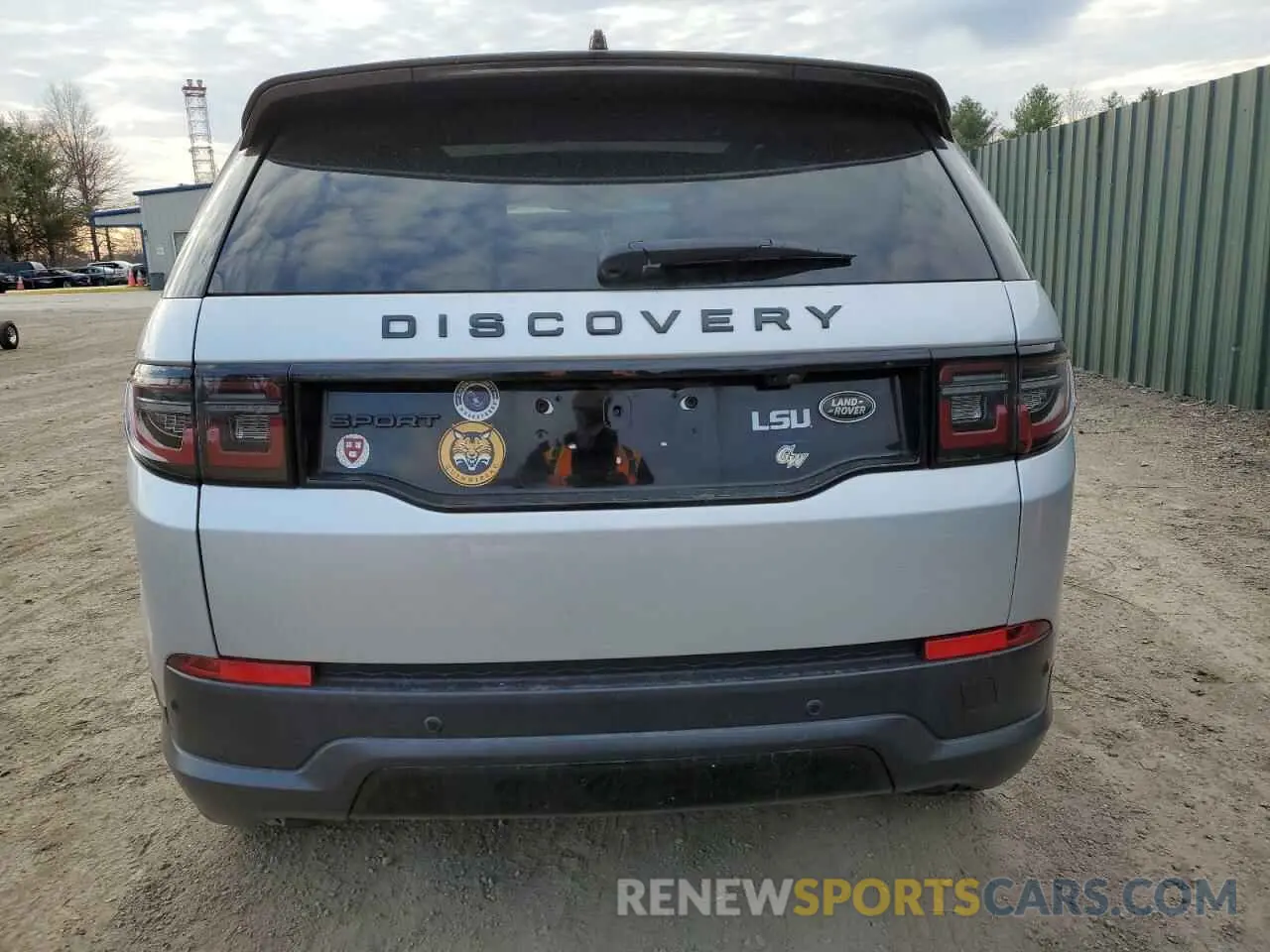 6 Photograph of a damaged car SALCP2FX4NH908753 LAND ROVER DISCOVERY 2022