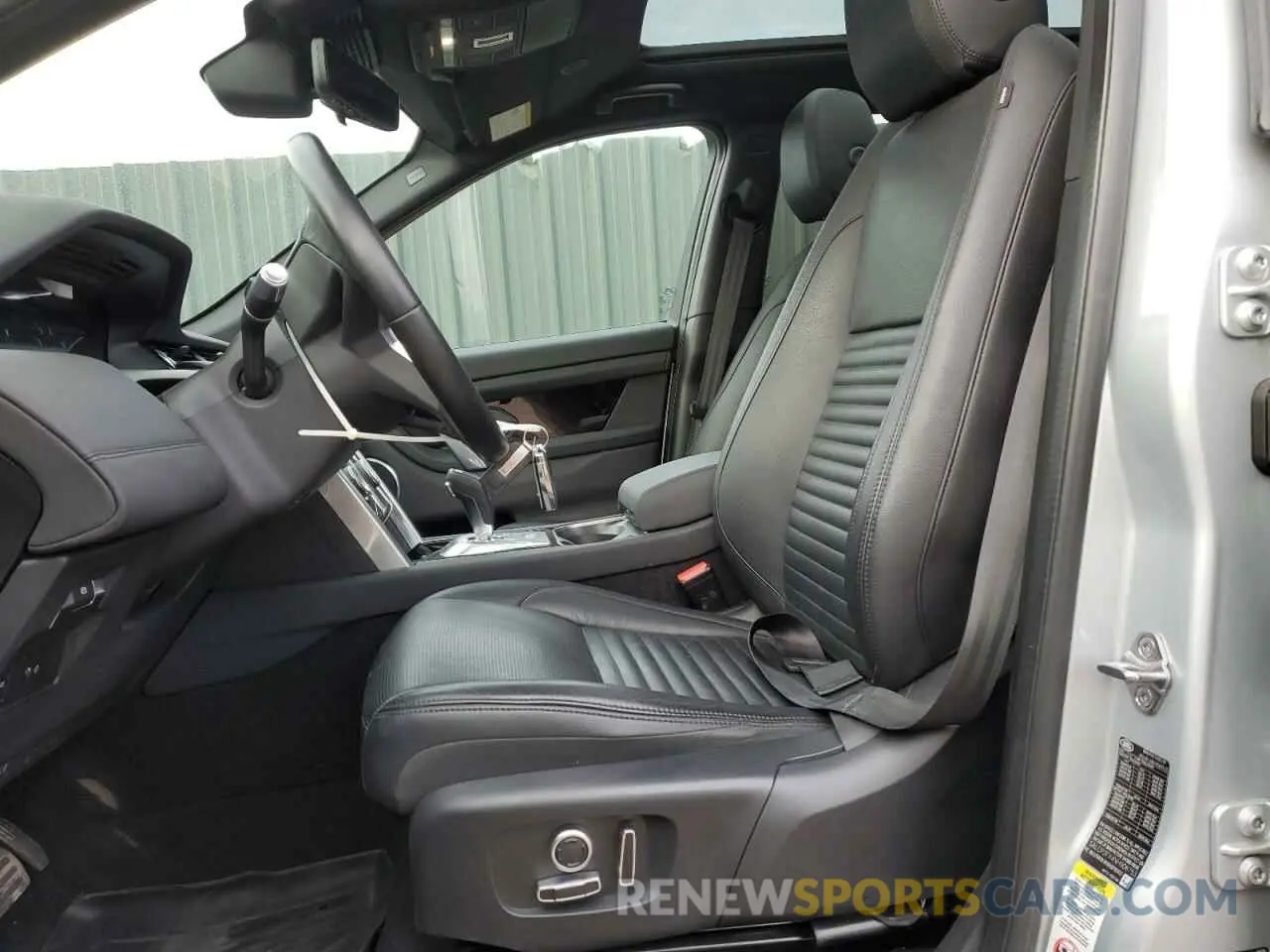 7 Photograph of a damaged car SALCP2FX4NH908753 LAND ROVER DISCOVERY 2022