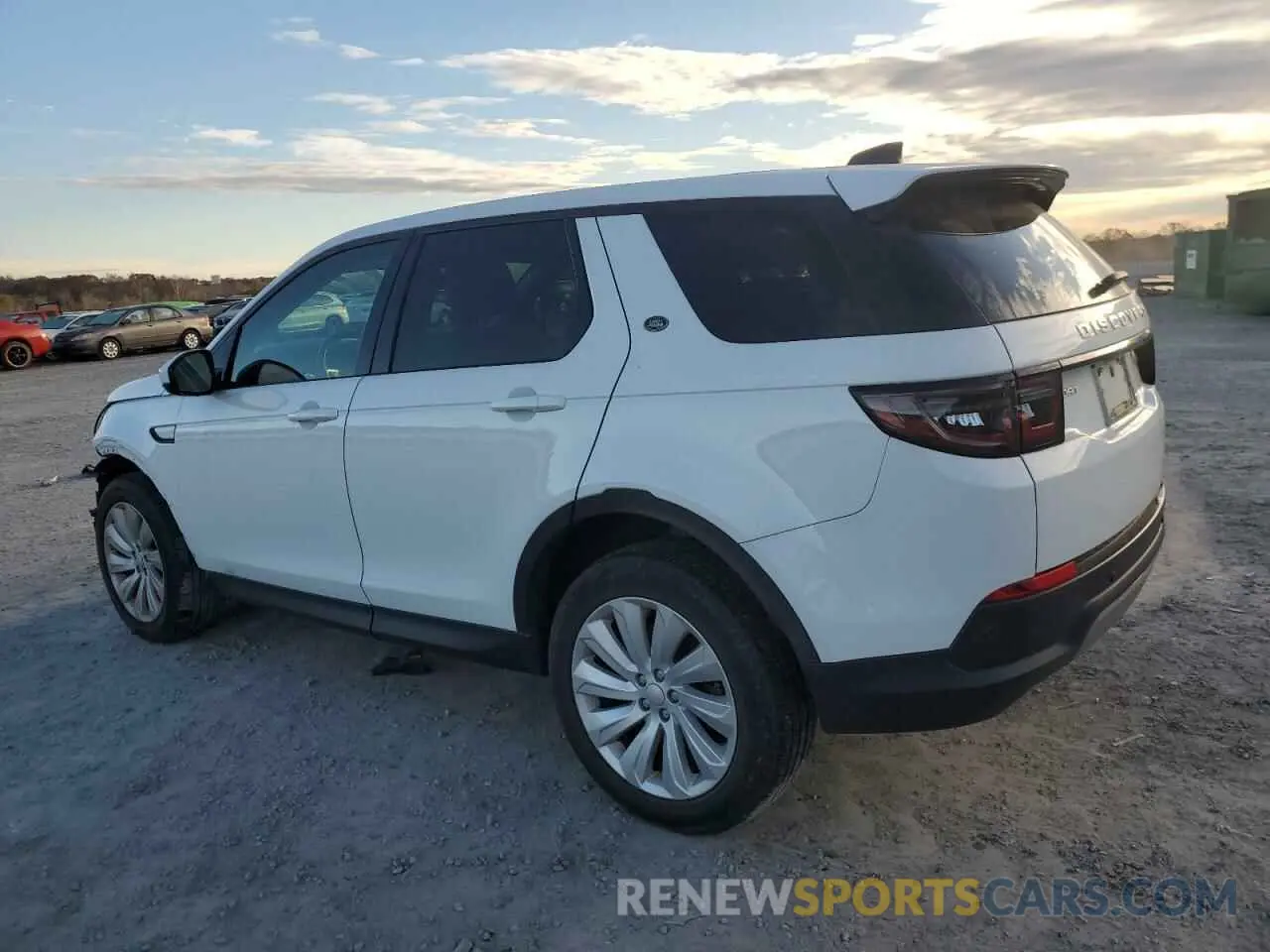 2 Photograph of a damaged car SALCP2FX7NH910254 LAND ROVER DISCOVERY 2022