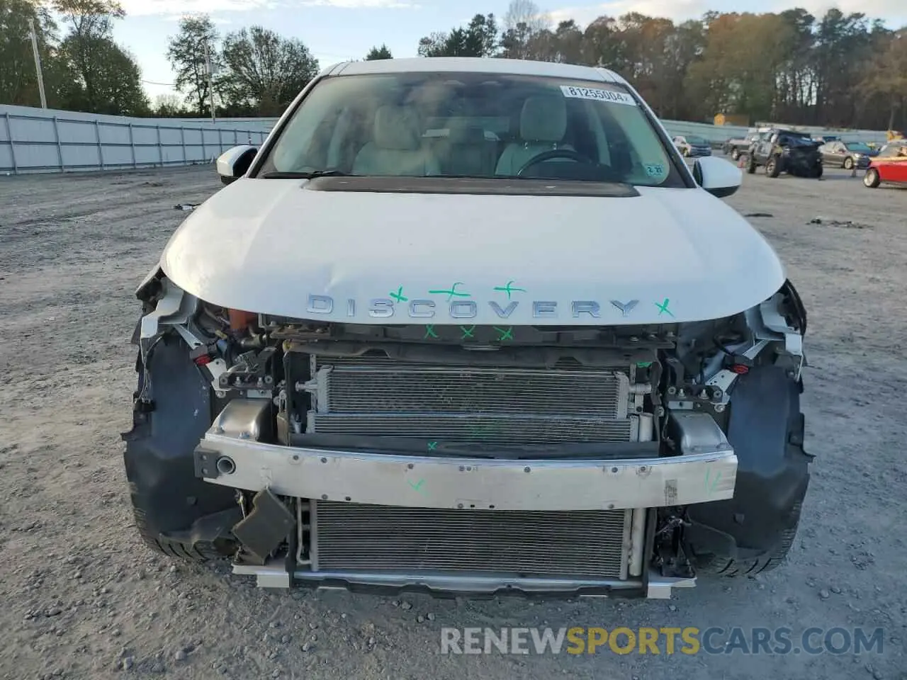 5 Photograph of a damaged car SALCP2FX7NH910254 LAND ROVER DISCOVERY 2022