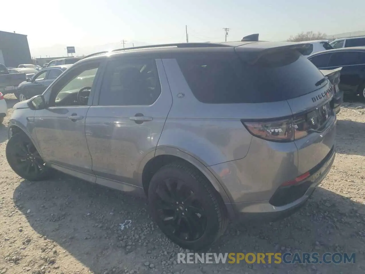 2 Photograph of a damaged car SALCT2FX0NH909894 LAND ROVER DISCOVERY 2022