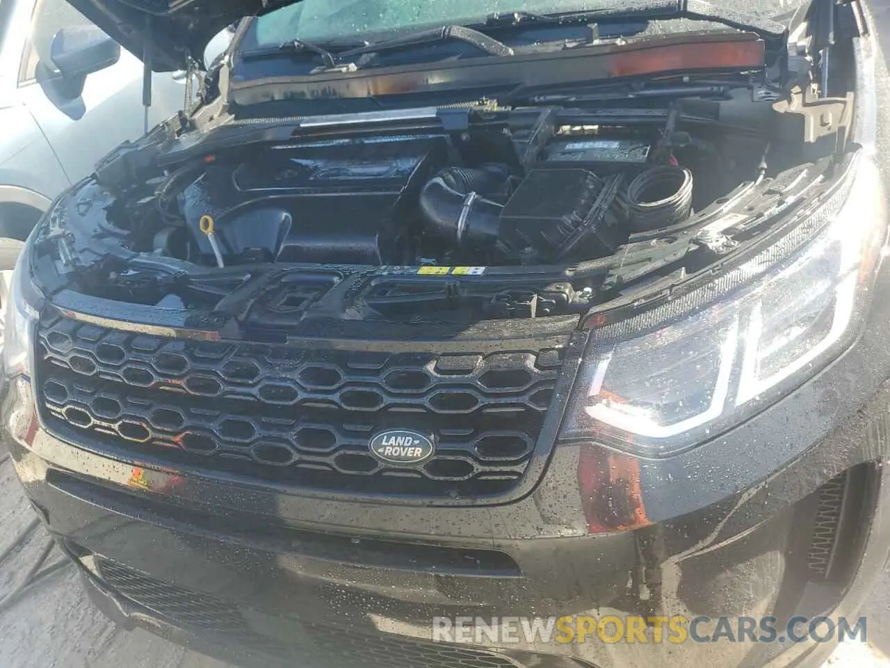 12 Photograph of a damaged car SALCT2FX4NH909767 LAND ROVER DISCOVERY 2022