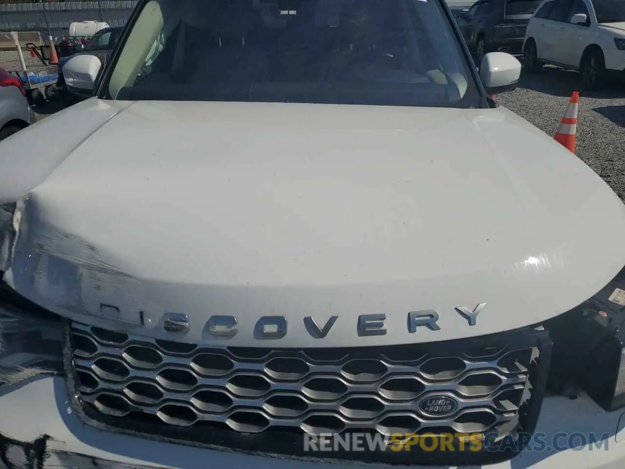 12 Photograph of a damaged car SALRJ2EX3N2460165 LAND ROVER DISCOVERY 2022