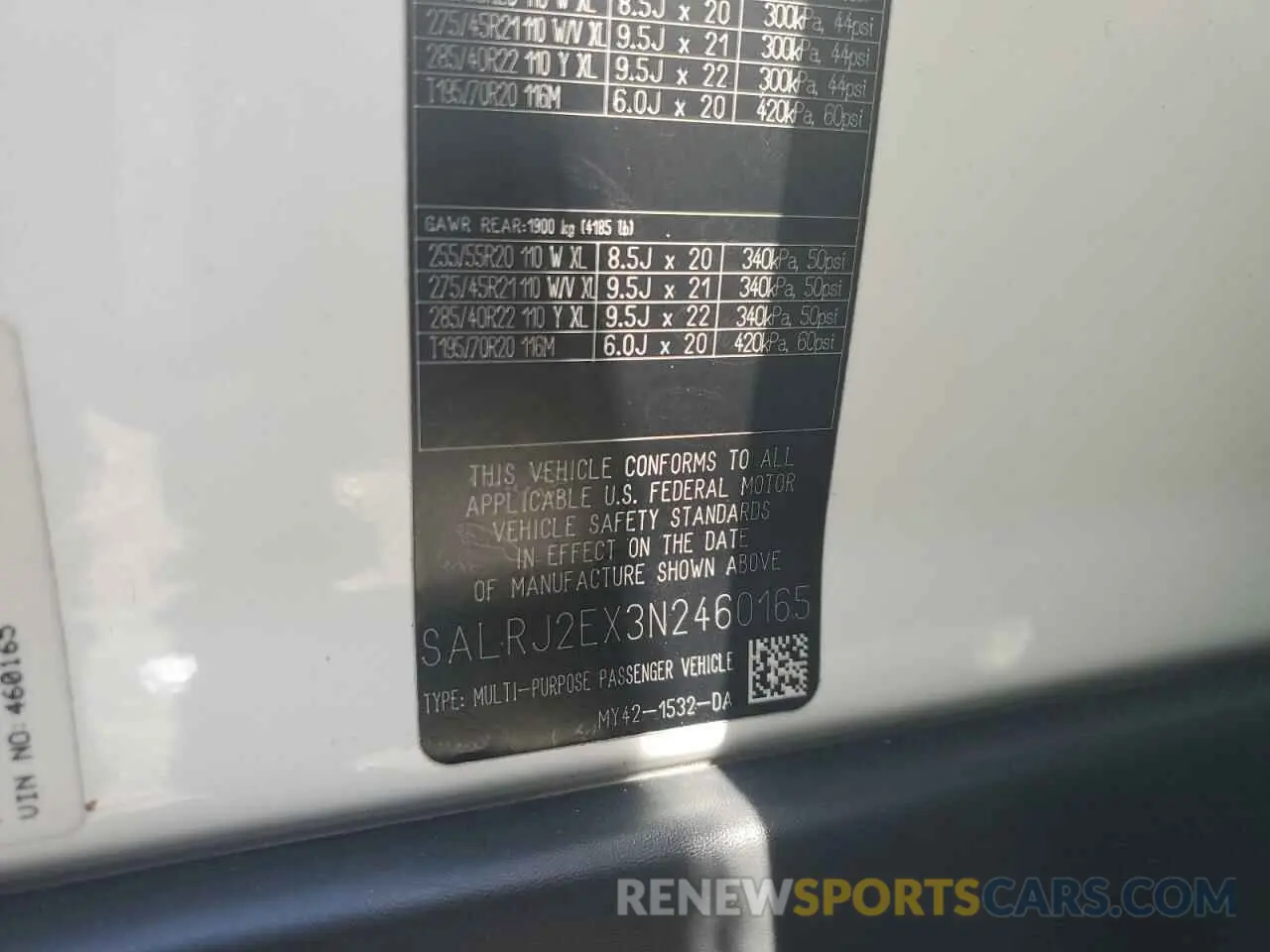 13 Photograph of a damaged car SALRJ2EX3N2460165 LAND ROVER DISCOVERY 2022