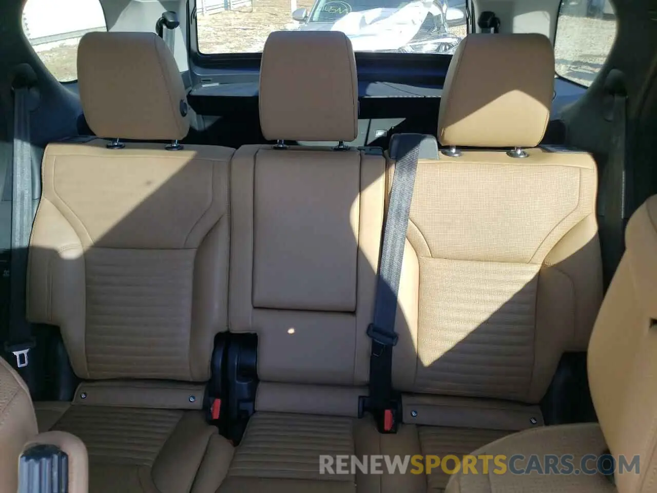 10 Photograph of a damaged car SALRJ2EX4N2459221 LAND ROVER DISCOVERY 2022