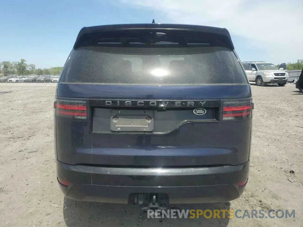 6 Photograph of a damaged car SALRT2EX1N2457145 LAND ROVER DISCOVERY 2022